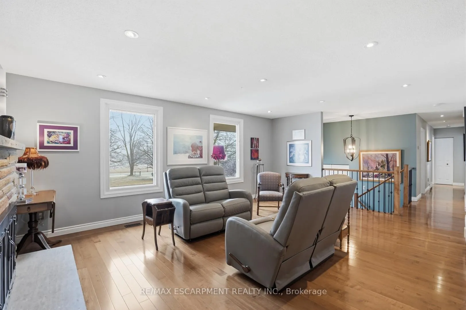 Photo 25 of 9389 Chippewa Road W, Hamilton, Rural Glanbrook — HOMEH