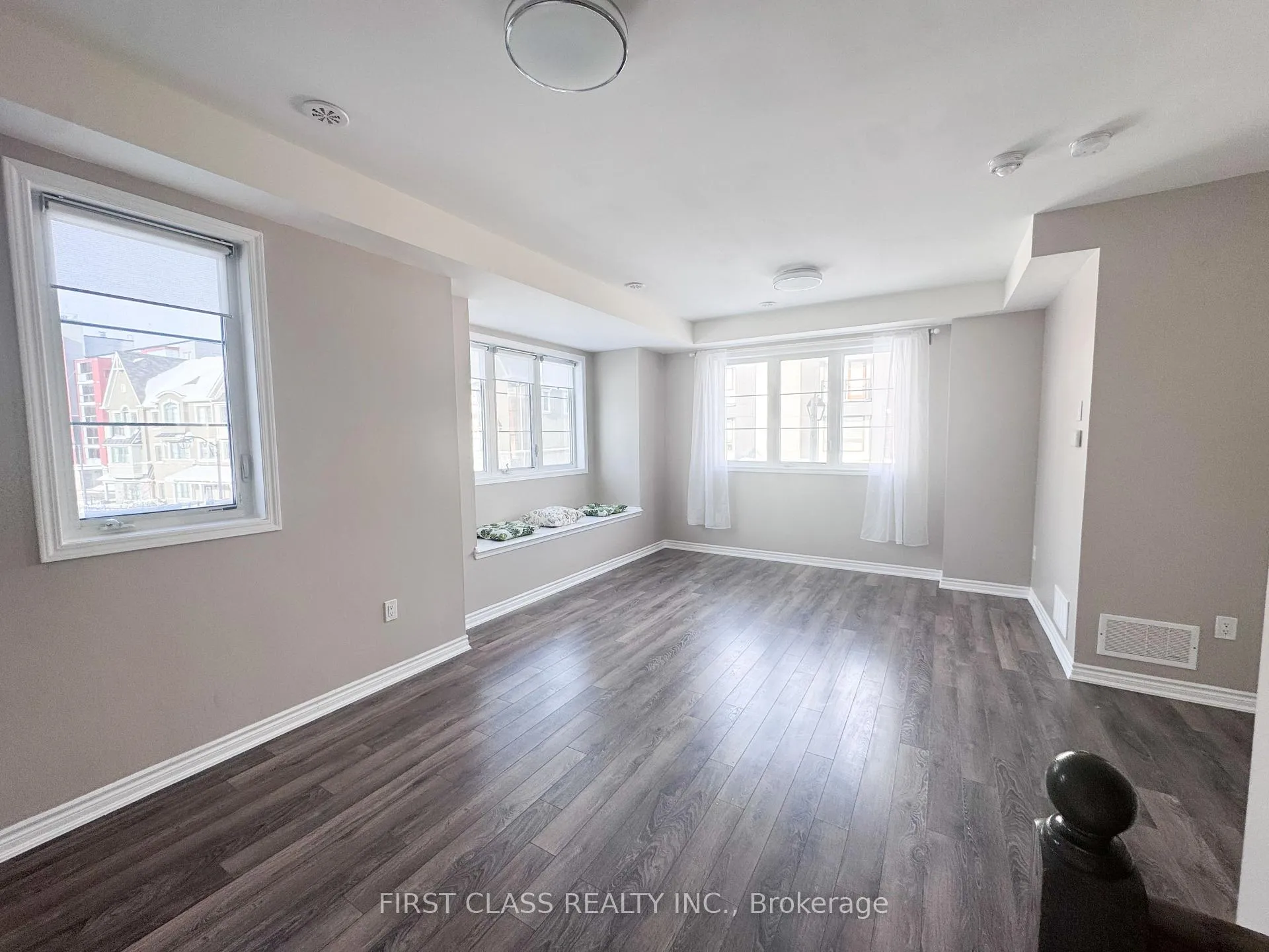 Photo 6 of 19 Thomas Swanson Street N, Markham, Cornell — HOMEH