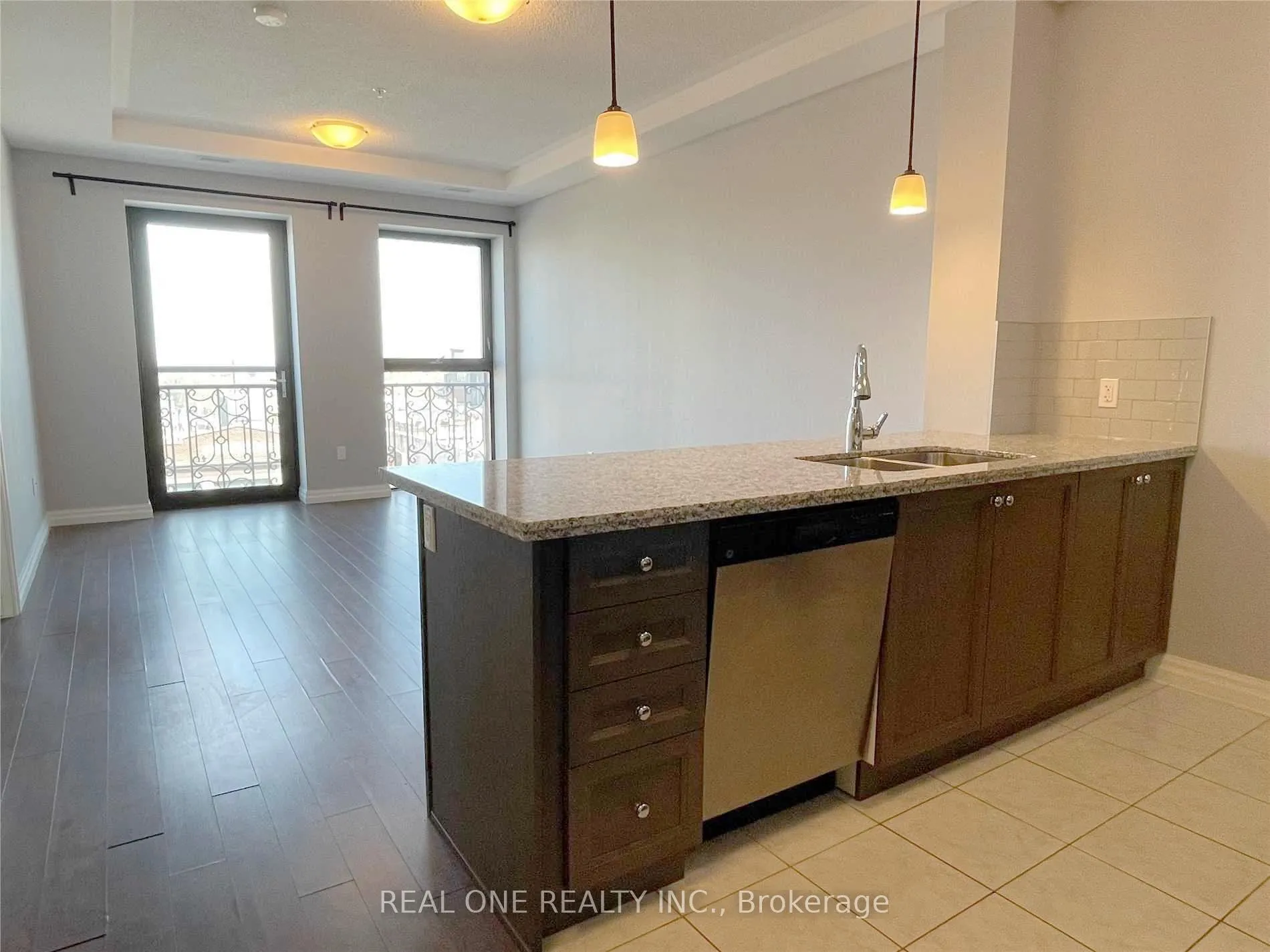 Photo 8 of Unit 603, 112 King Street E, Hamilton, Beasley — HOMEH
