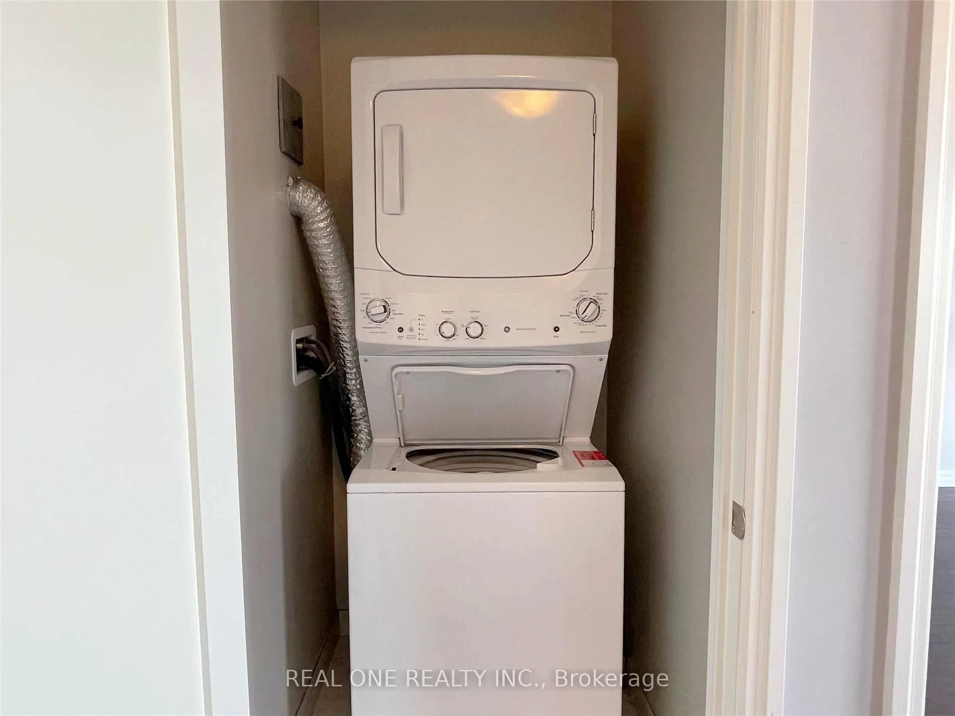 Photo 16 of Unit 603, 112 King Street E, Hamilton, Beasley — HOMEH