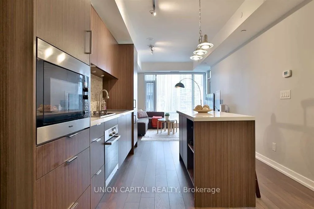 Photo 4 of Unit 1807, 21 Widmer Street, Toronto, Waterfront Communities — HOMEH