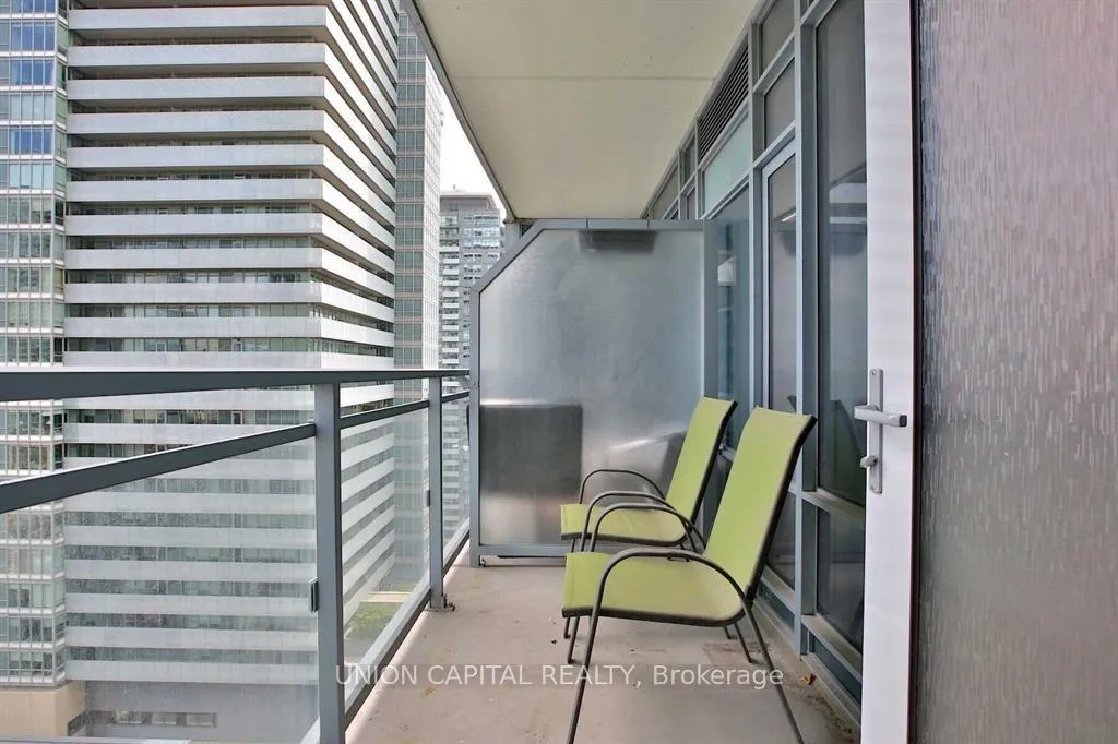 Photo 12 of Unit 1807, 21 Widmer Street, Toronto, Waterfront Communities — HOMEH