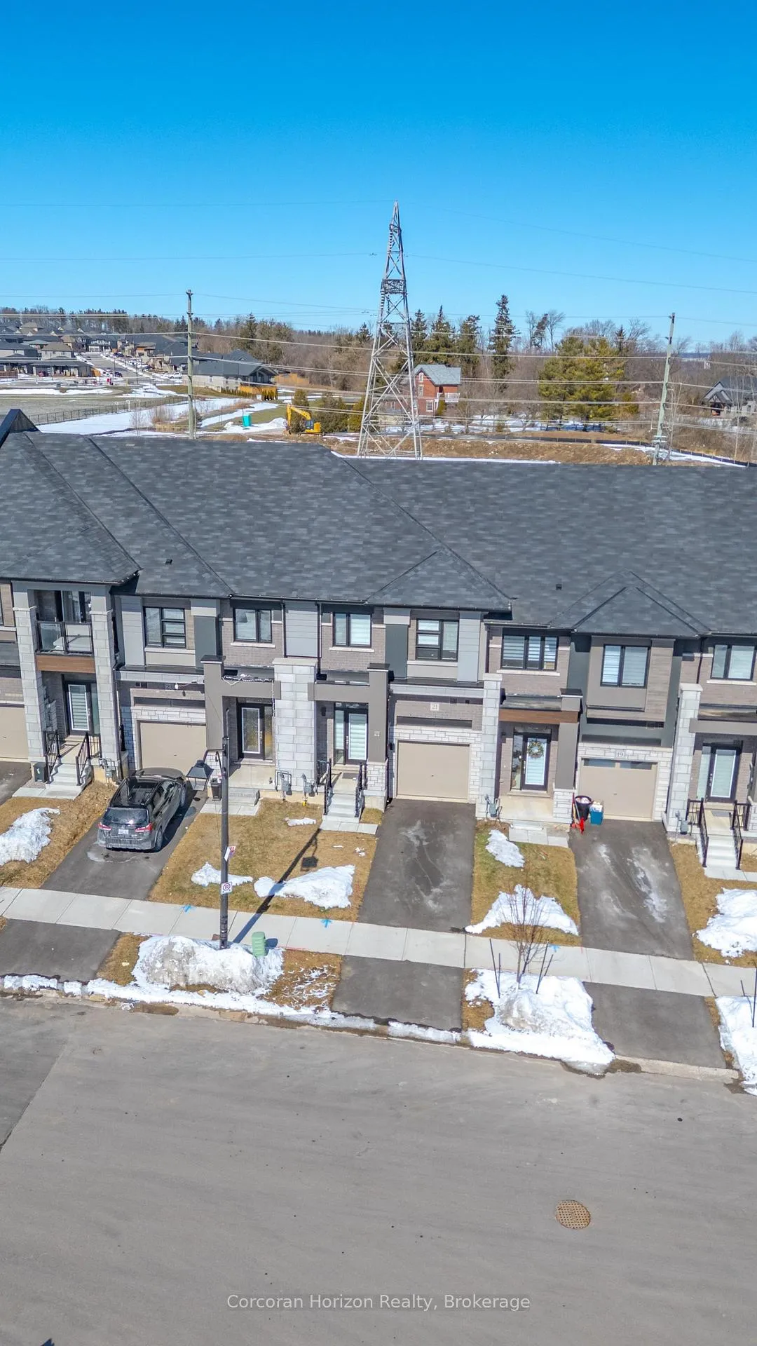 Photo 2 of 21 George Brier Drive W, Brant, Paris — HOMEH