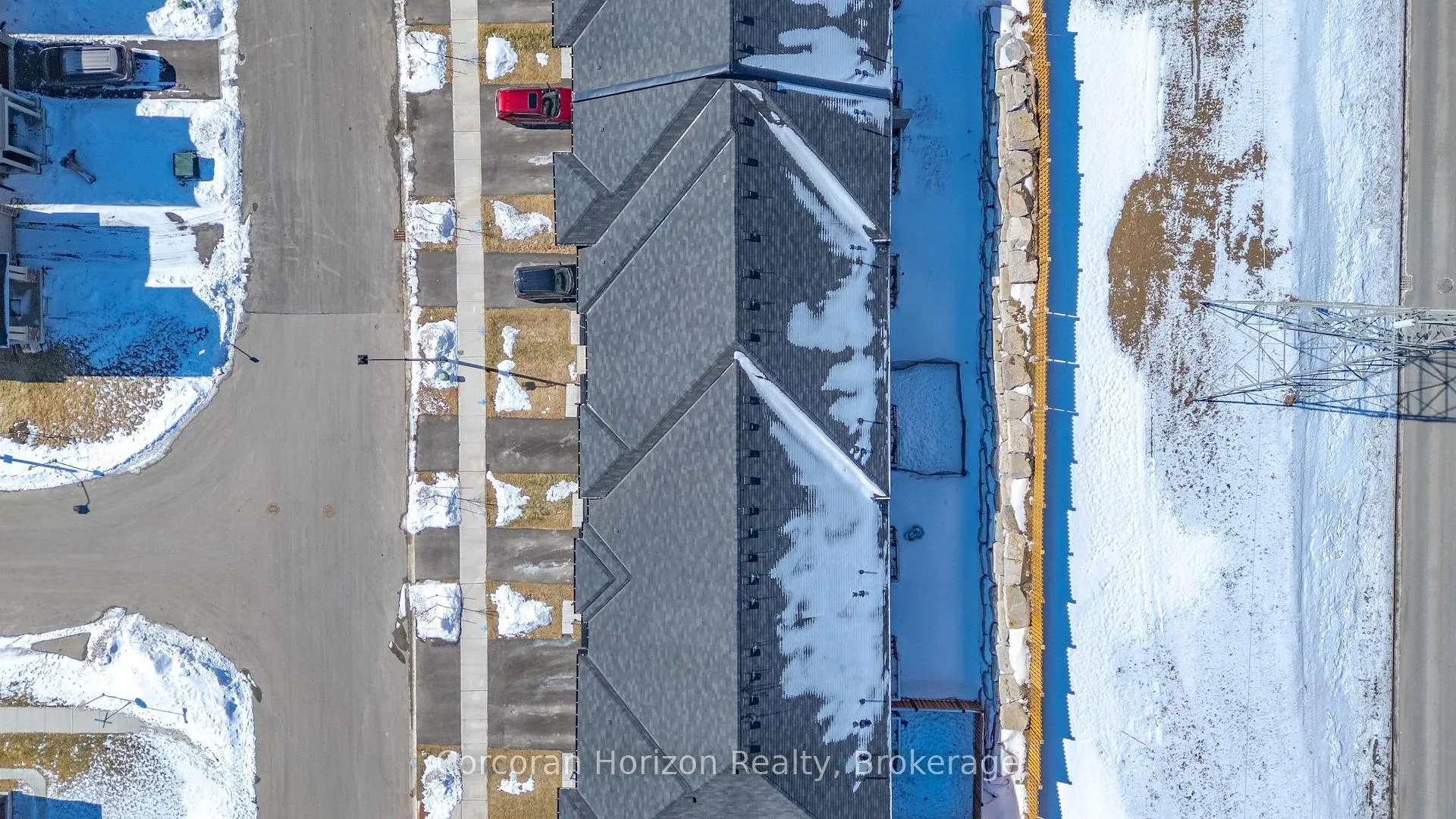 Photo 3 of 21 George Brier Drive W, Brant, Paris — HOMEH
