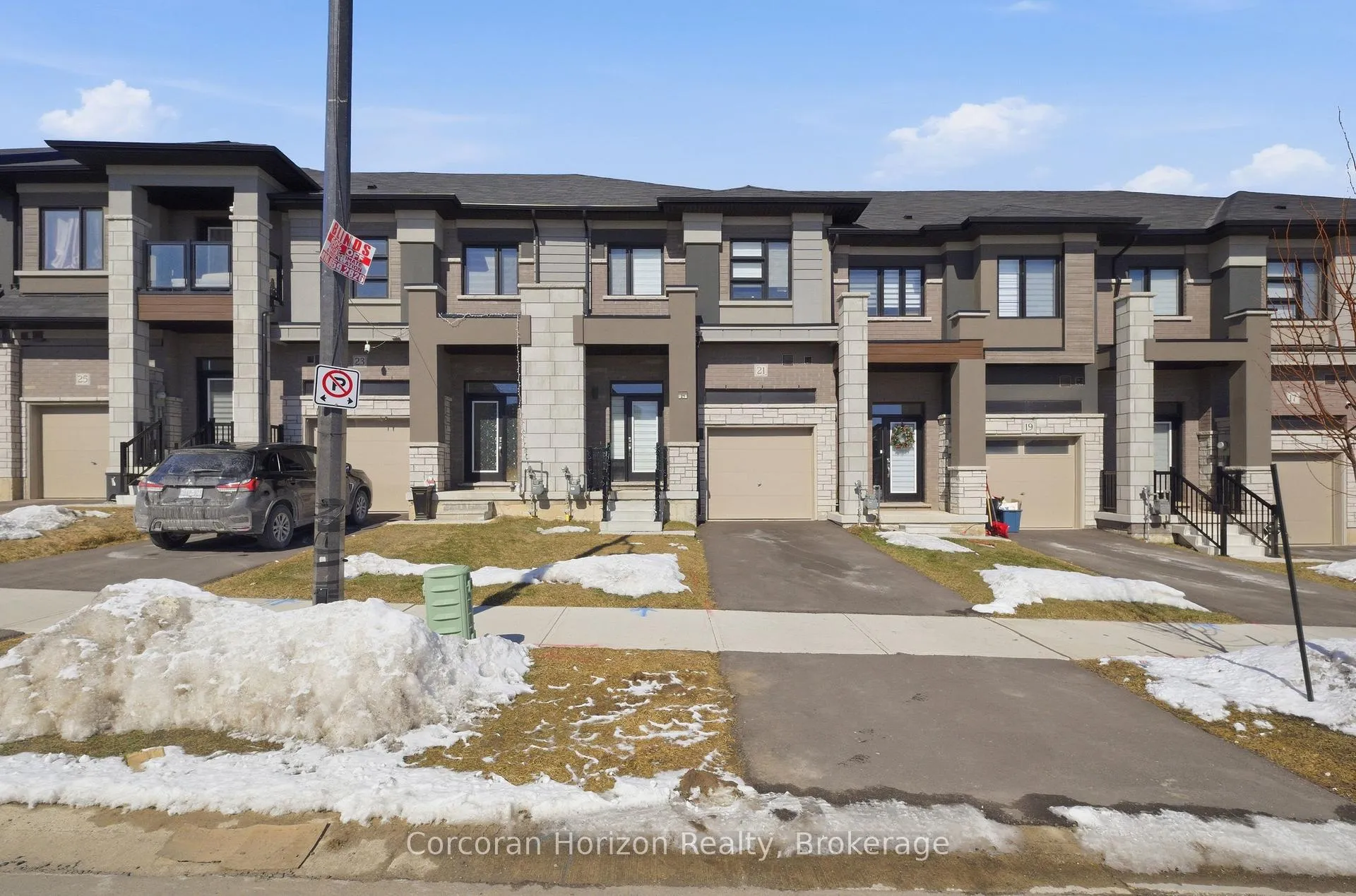 Photo 9 of 21 George Brier Drive W, Brant, Paris — HOMEH