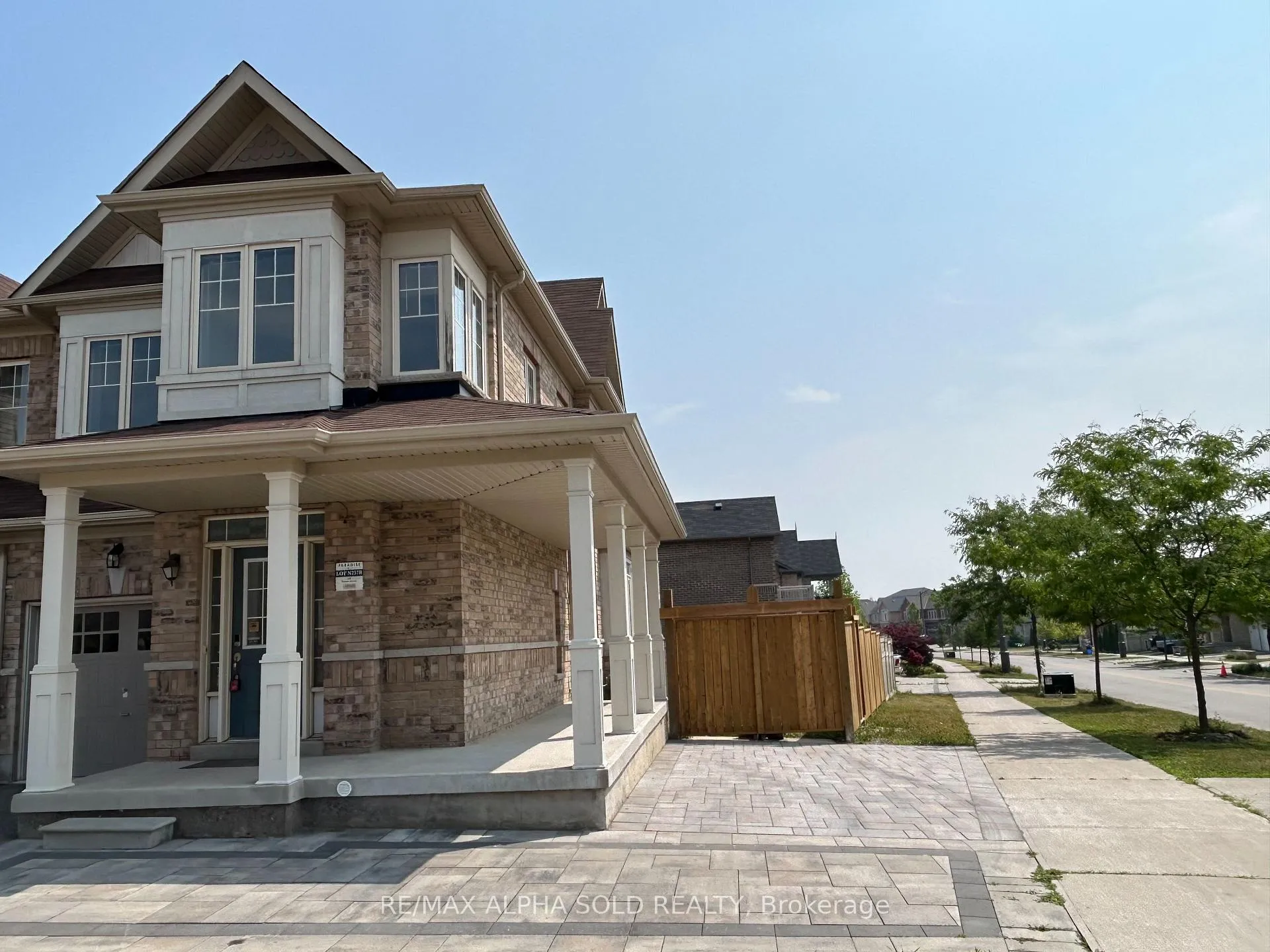 Front of Unit Bsmt, 118 Hubner Avenue