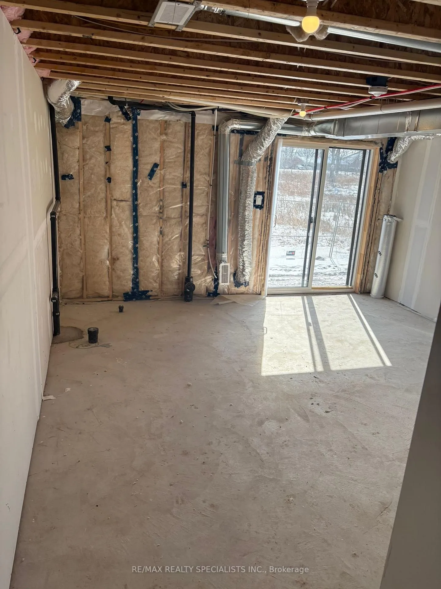 Photo 25 of Unit 15, 313 Conklin Road, Brantford — HOMEH