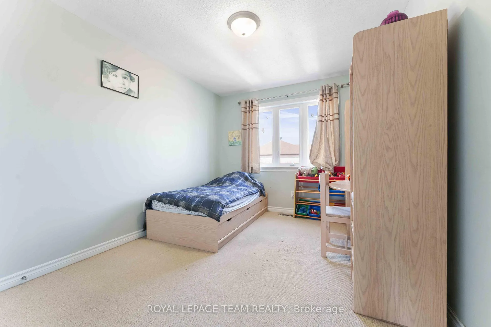 Photo 15 of 106 Whispering Winds Way, Ottawa, Mer Bleue/Bradley Estates/Anderson Park — HOMEH
