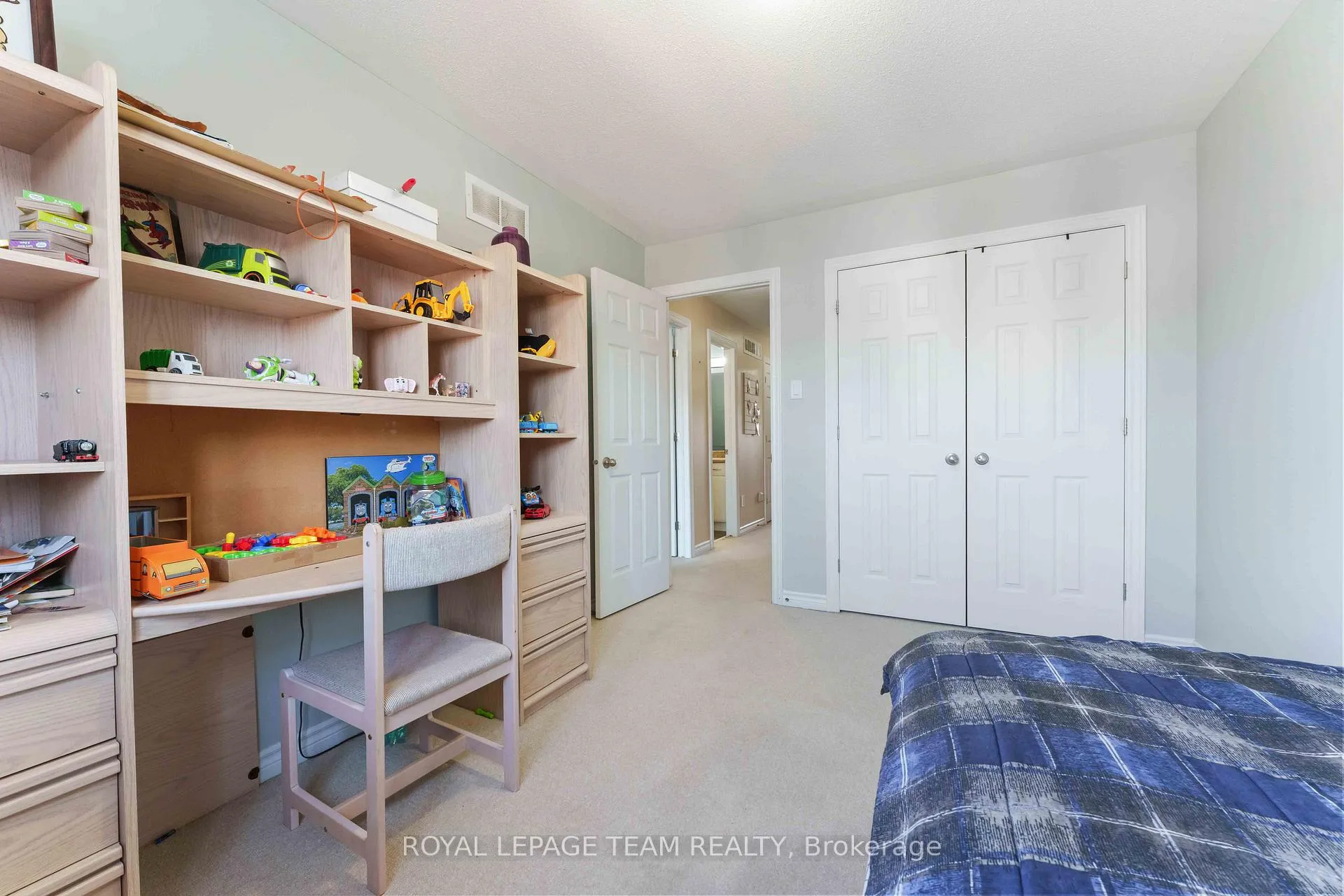 Photo 17 of 106 Whispering Winds Way, Ottawa, Mer Bleue/Bradley Estates/Anderson Park — HOMEH