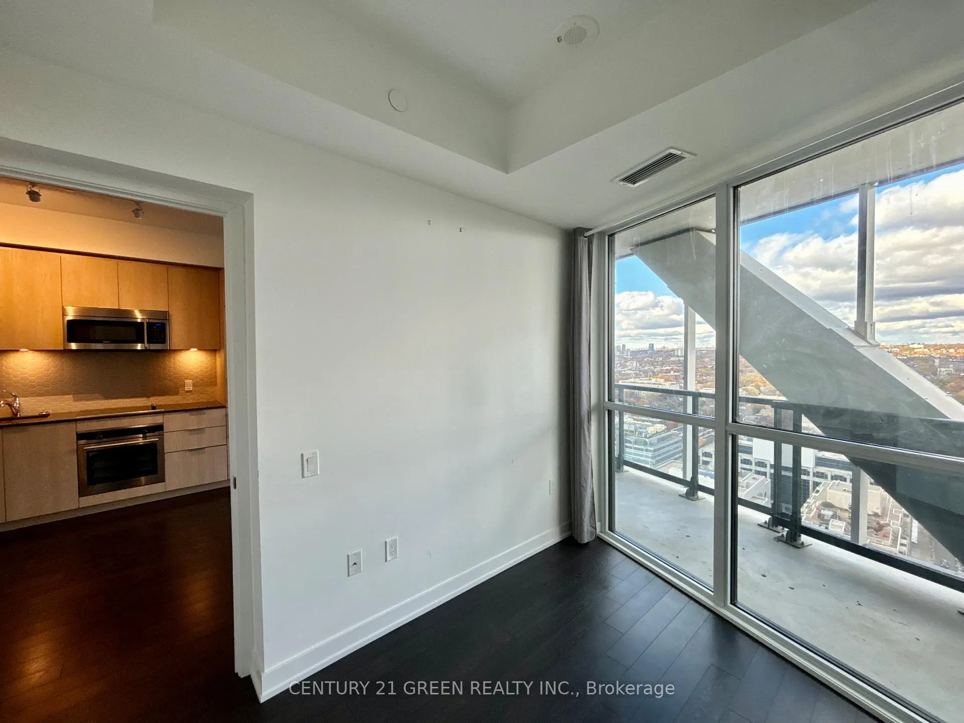 Photo 12 of Unit 2707, 50 Ordnance Street, Toronto, Niagara — HOMEH