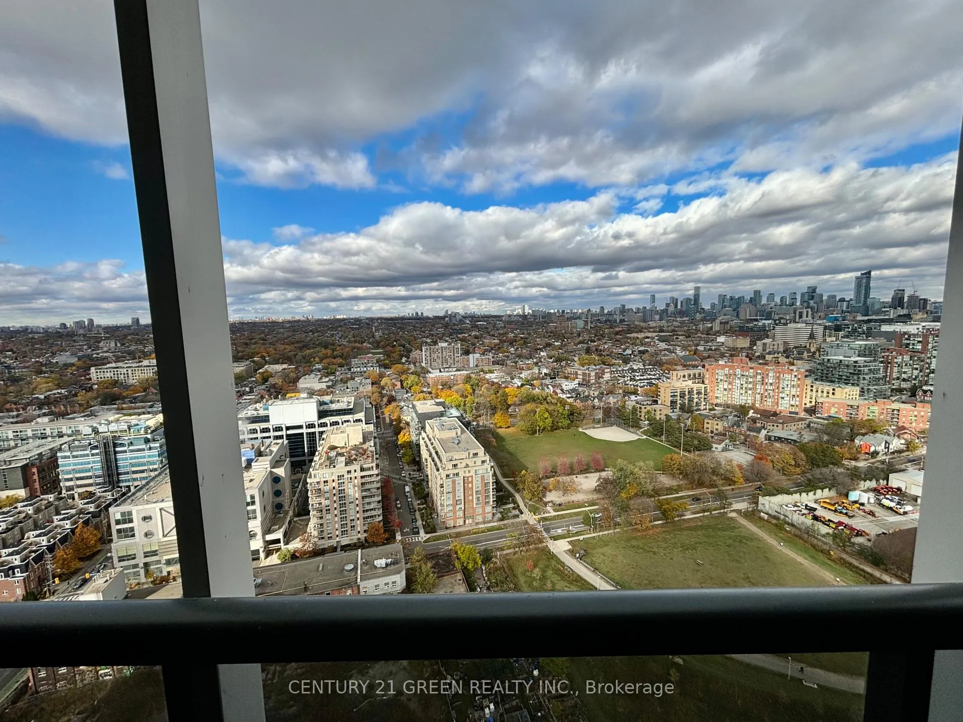 Photo 21 of Unit 2707, 50 Ordnance Street, Toronto, Niagara — HOMEH