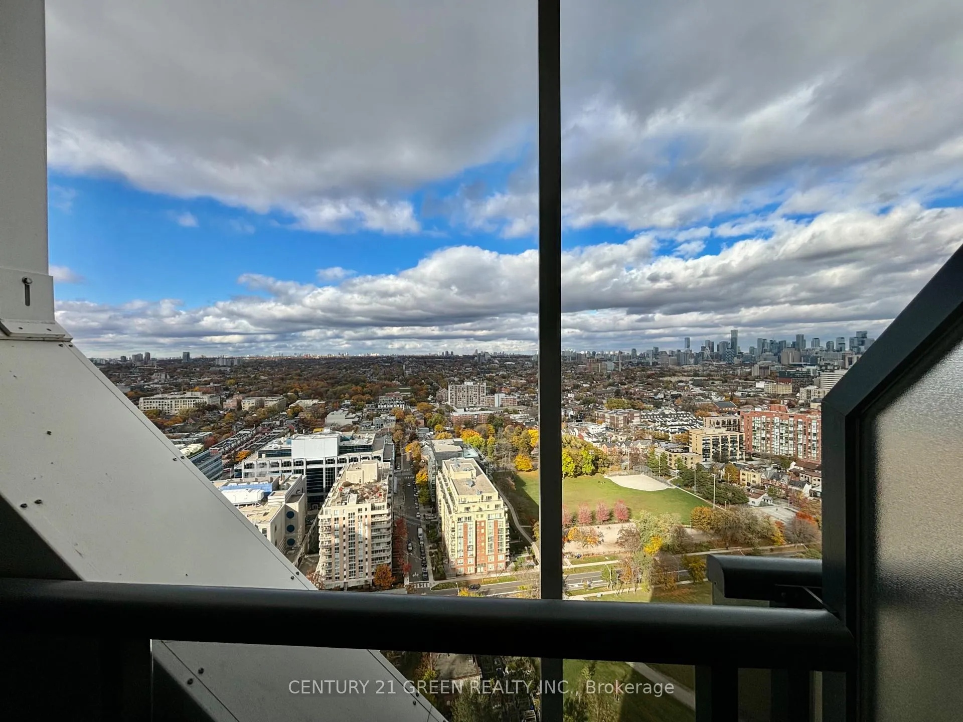 Photo 23 of Unit 2707, 50 Ordnance Street, Toronto, Niagara — HOMEH
