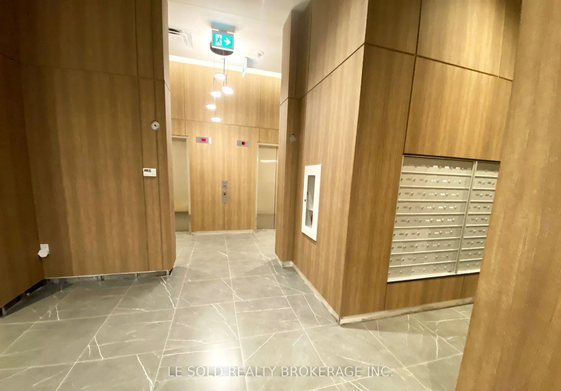 Photo 6 of Unit 703, 81 Wellesley Street E, Toronto, Church-Yonge Corridor — HOMEH