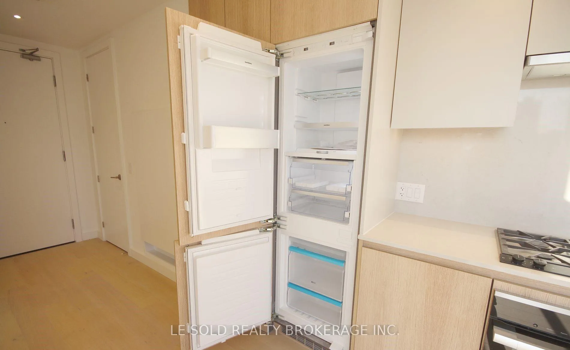 Photo 21 of Unit 703, 81 Wellesley Street E, Toronto, Church-Yonge Corridor — HOMEH