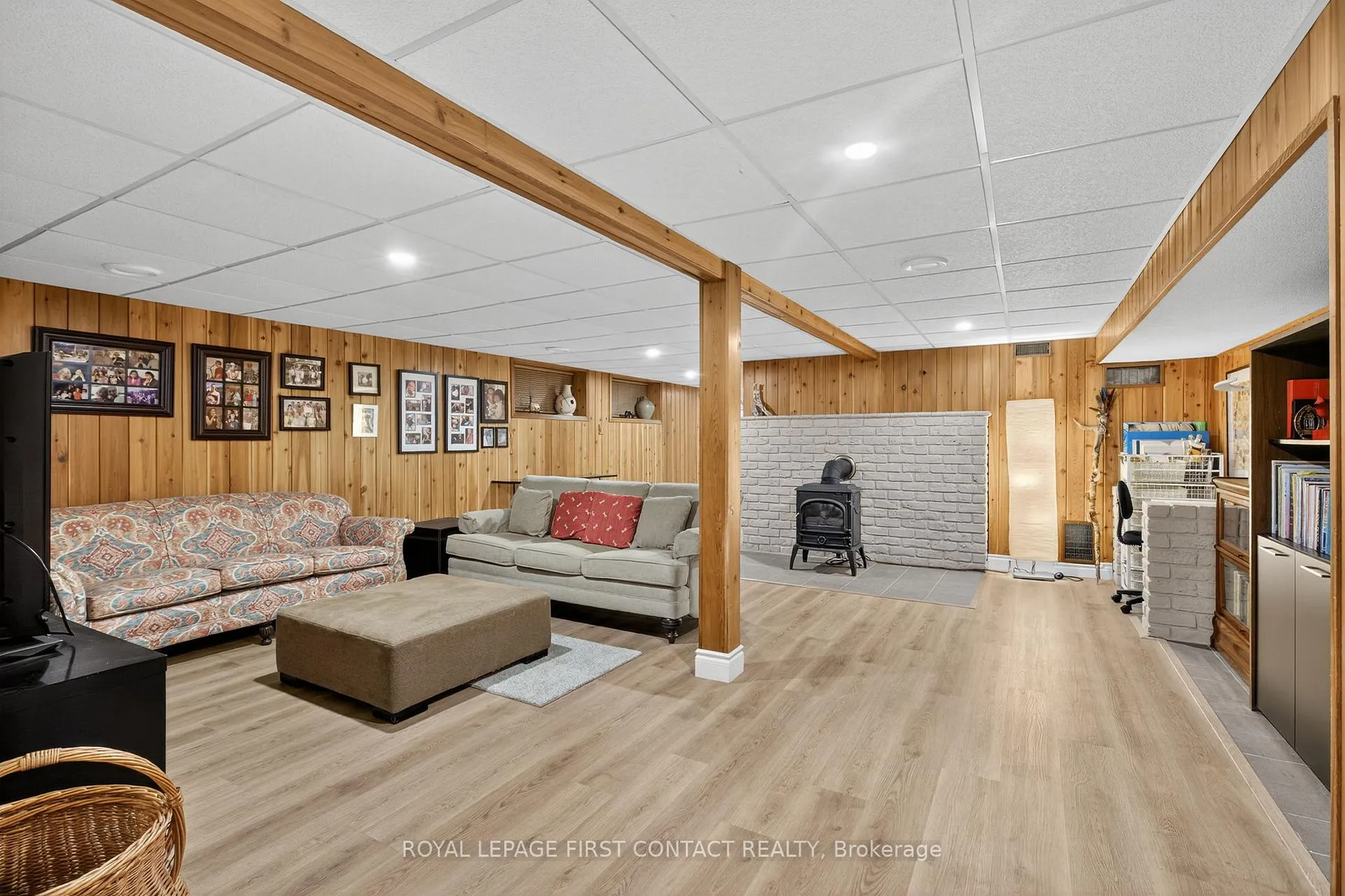 Photo 24 of 73 Parkside Drive, Oro-Medonte, Rural Oro-Medonte — HOMEH