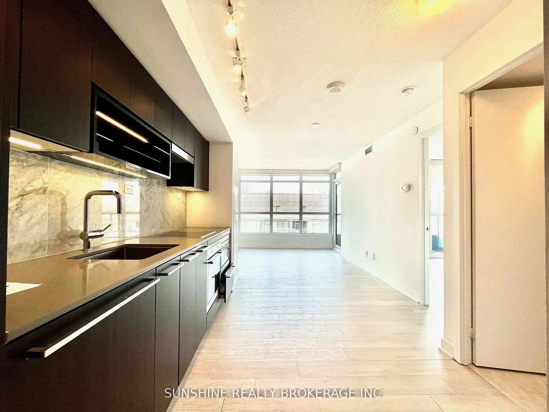 Photo 17 of Unit 1715, 80 Queens Wharf Road, Toronto, Waterfront Communities — HOMEH