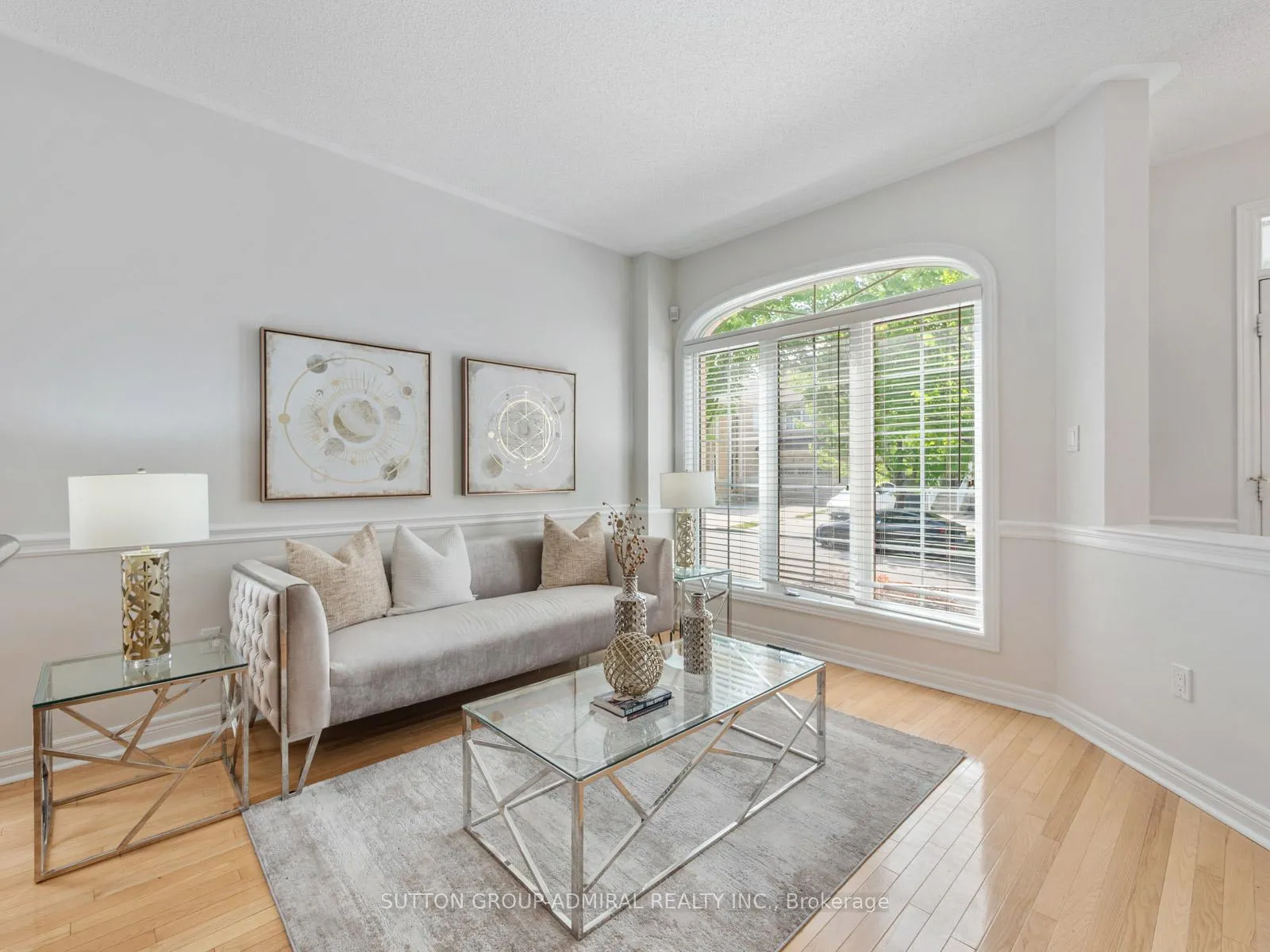 Photo 3 of 4 Haywood Drive, Markham, Victoria Manor-Jennings Gate — HOMEH