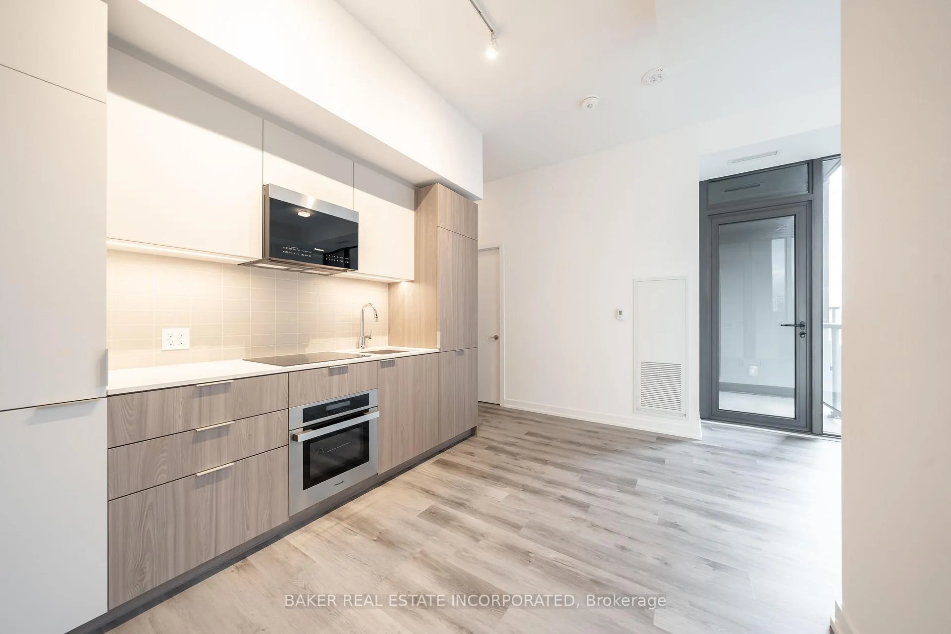 Photo 3 of Unit 633, 28 Eastern Avenue, Toronto, Moss Park — HOMEH