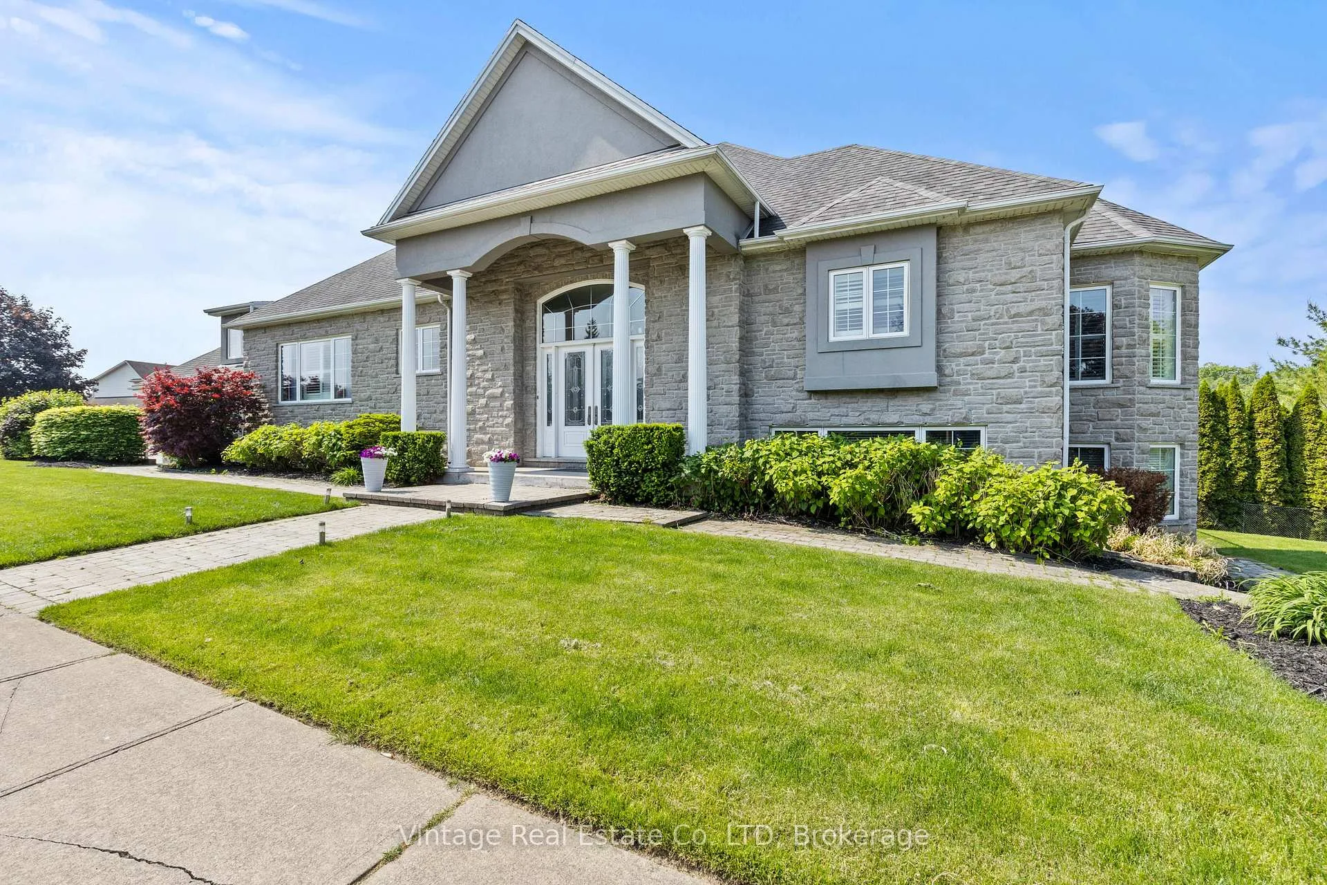 Front of 3689 Cardinal Drive