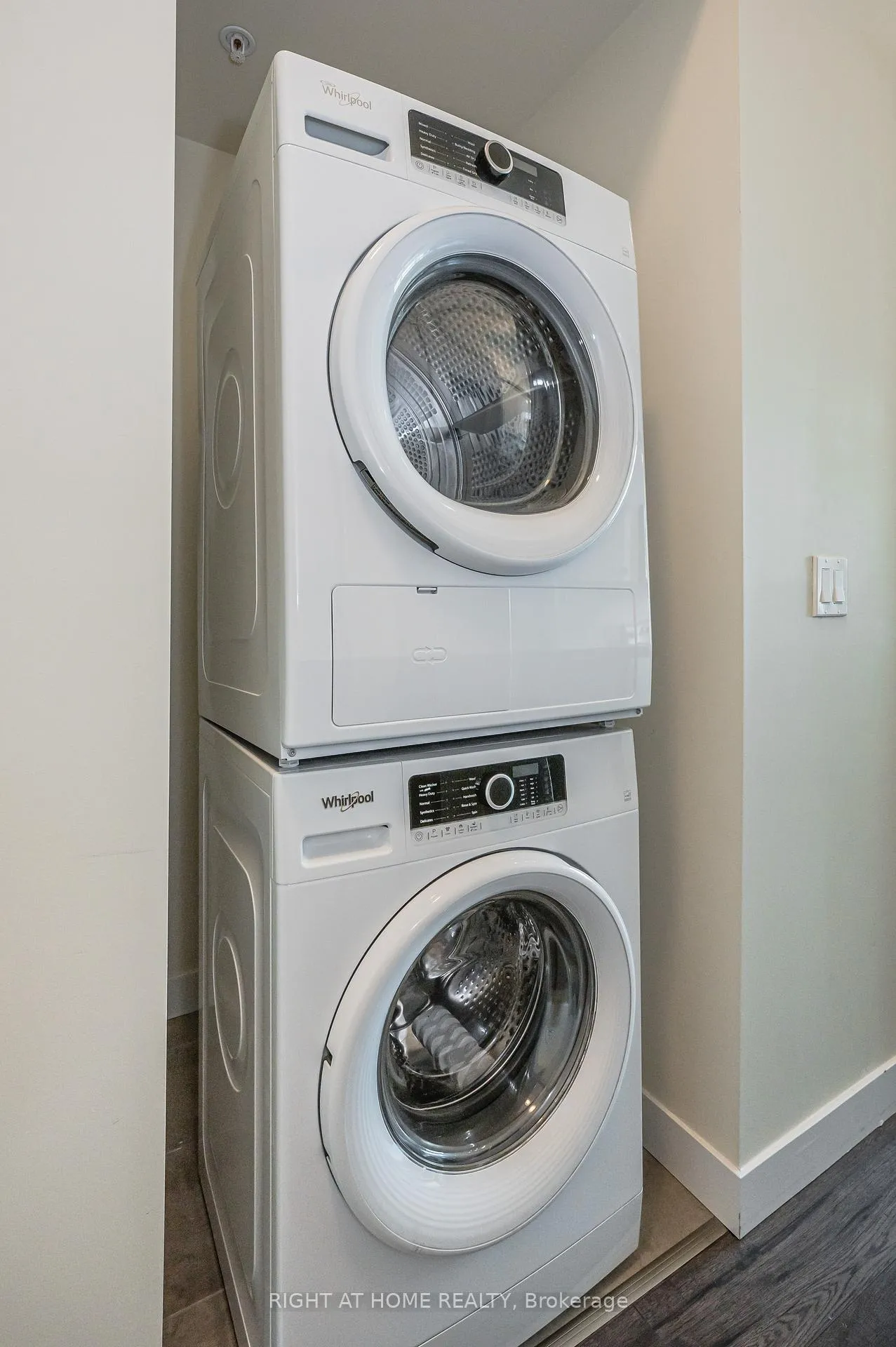 Photo 20 of Unit 3, 257 Hemlock Street, Waterloo, Beechwood/University — HOMEH