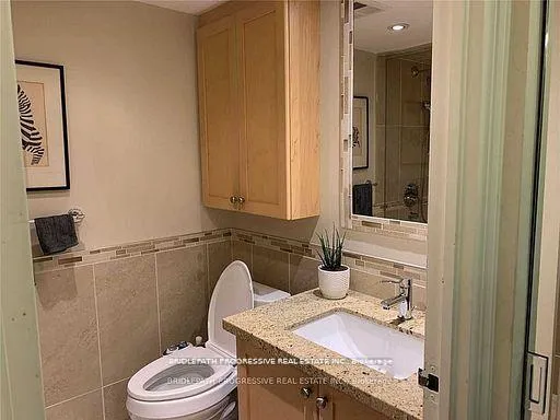 Photo 8 of Unit 706, 1001 Bay Street, Toronto, Bay Street Corridor — HOMEH
