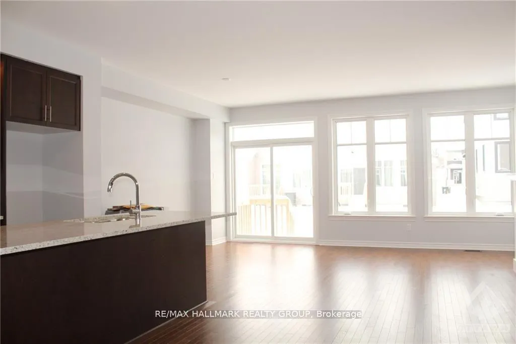 Photo 7 of 148 Jardiniere Street, Ottawa, Remainder of Stittsville & Area — HOMEH