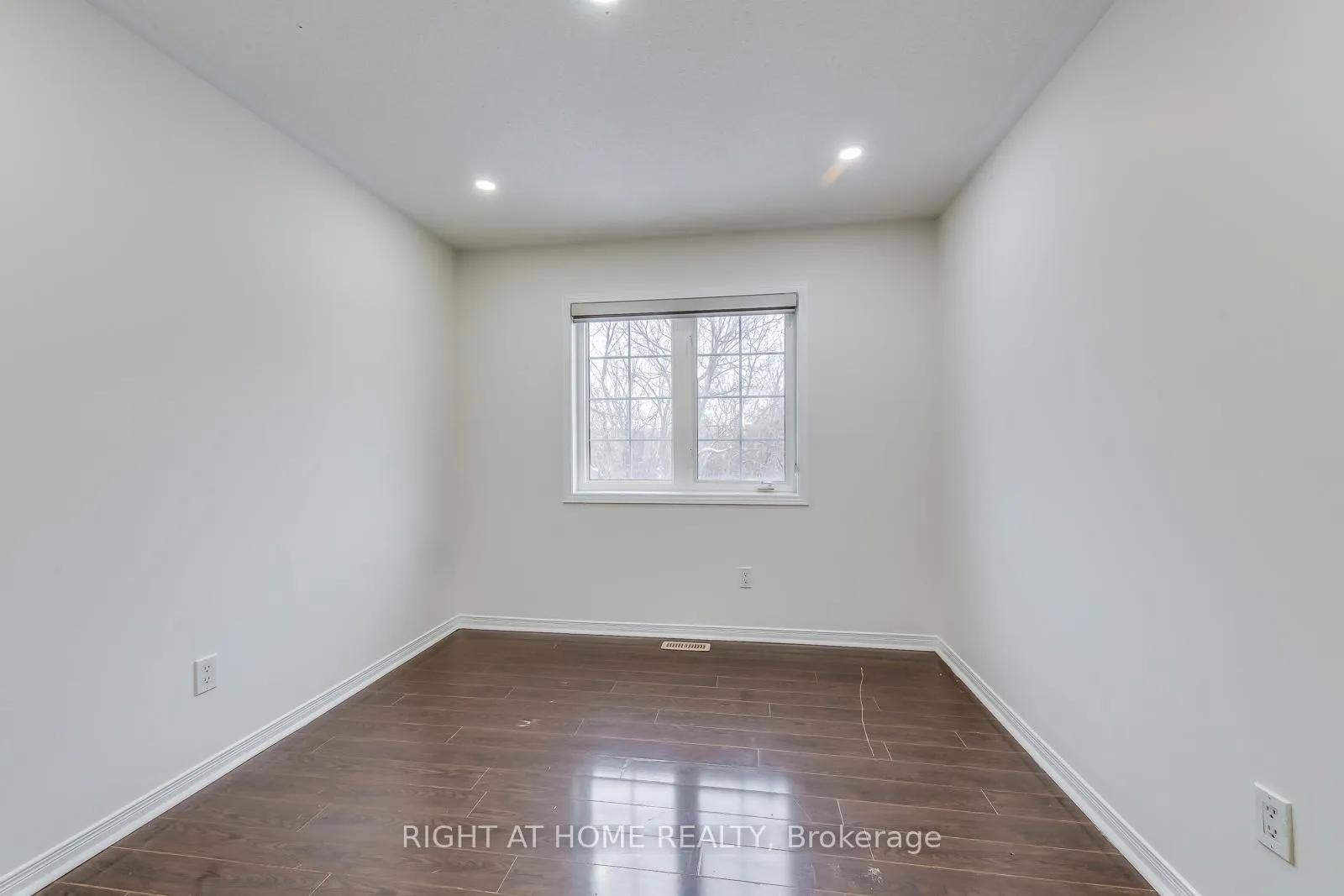 Photo 29 of 15 Eagle Trace Drive, Brampton, Sandringham-Wellington — HOMEH