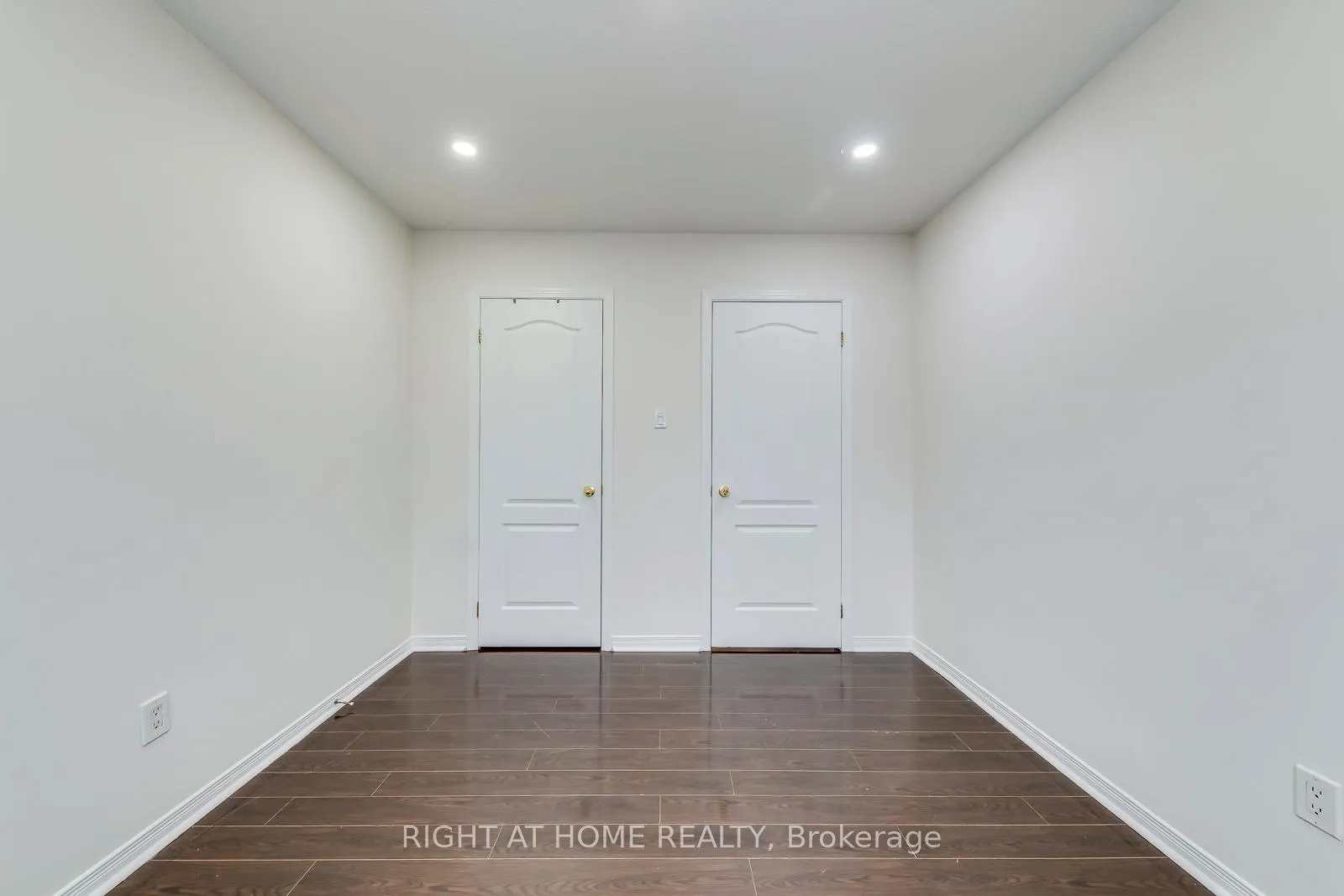 Photo 30 of 15 Eagle Trace Drive, Brampton, Sandringham-Wellington — HOMEH