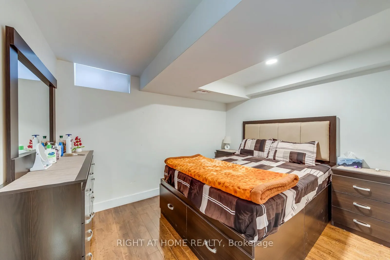 Photo 40 of 15 Eagle Trace Drive, Brampton, Sandringham-Wellington — HOMEH
