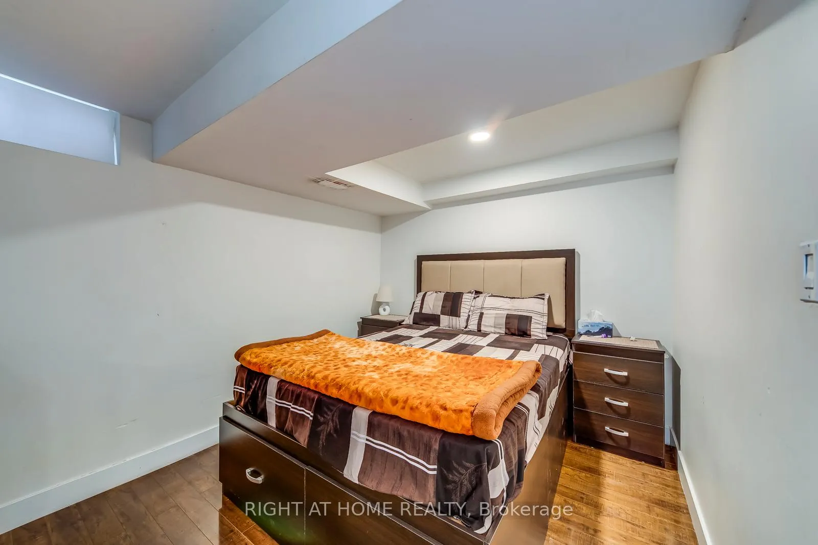 Photo 41 of 15 Eagle Trace Drive, Brampton, Sandringham-Wellington — HOMEH