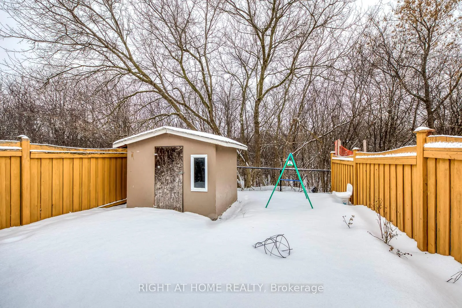 Photo 47 of 15 Eagle Trace Drive, Brampton, Sandringham-Wellington — HOMEH