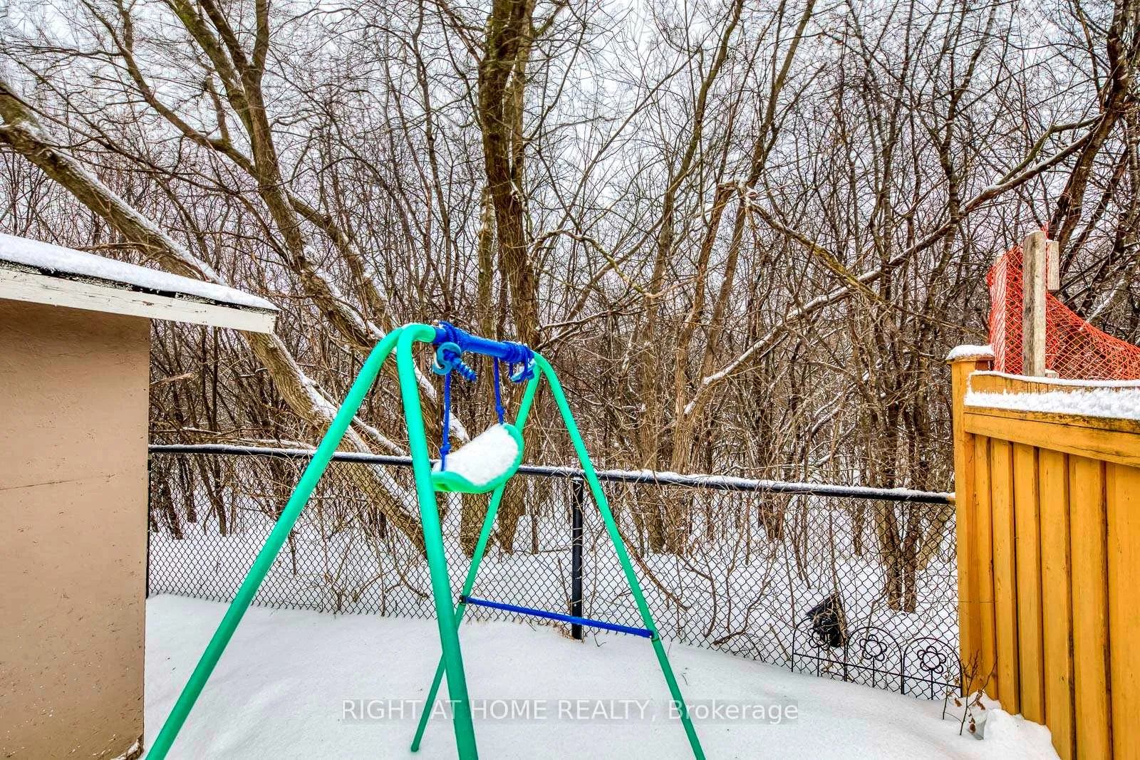Photo 48 of 15 Eagle Trace Drive, Brampton, Sandringham-Wellington — HOMEH