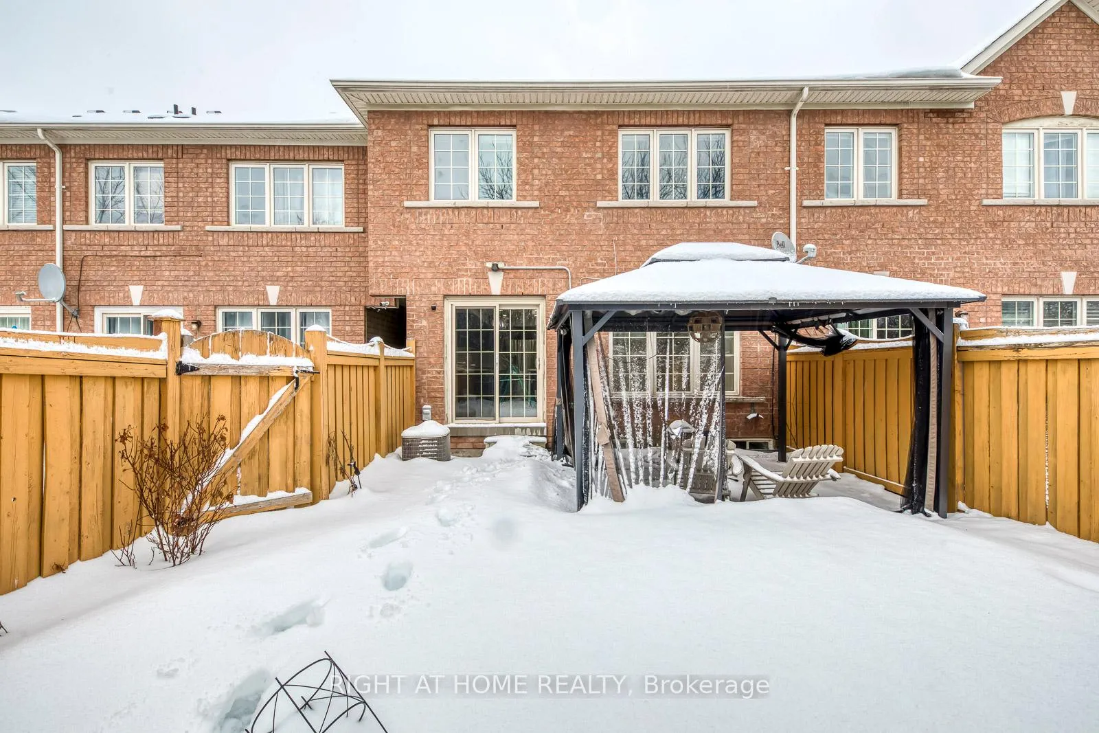 Photo 49 of 15 Eagle Trace Drive, Brampton, Sandringham-Wellington — HOMEH