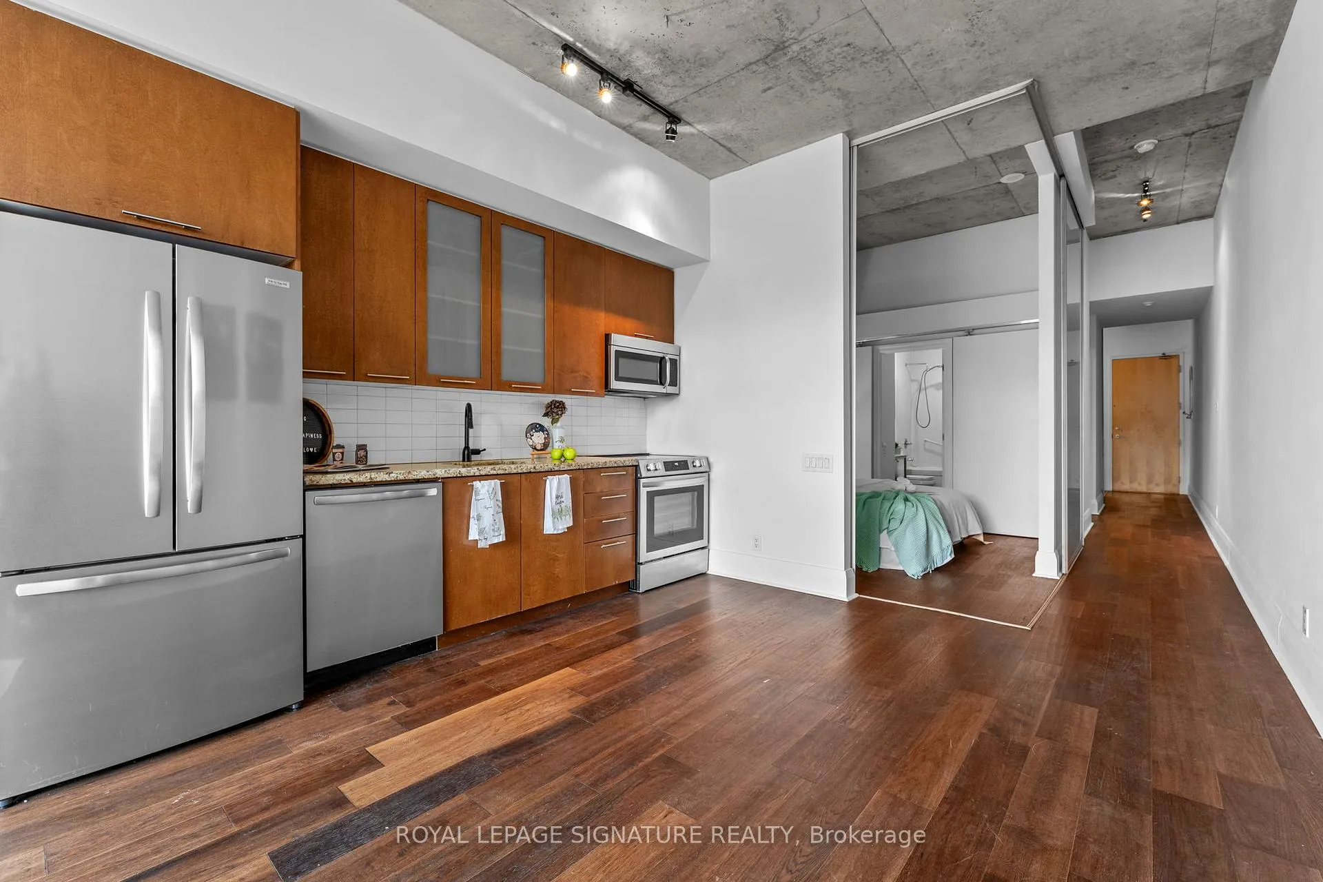 Photo 9 of Unit 517, 33 Mill Street, Toronto, Waterfront Communities — HOMEH