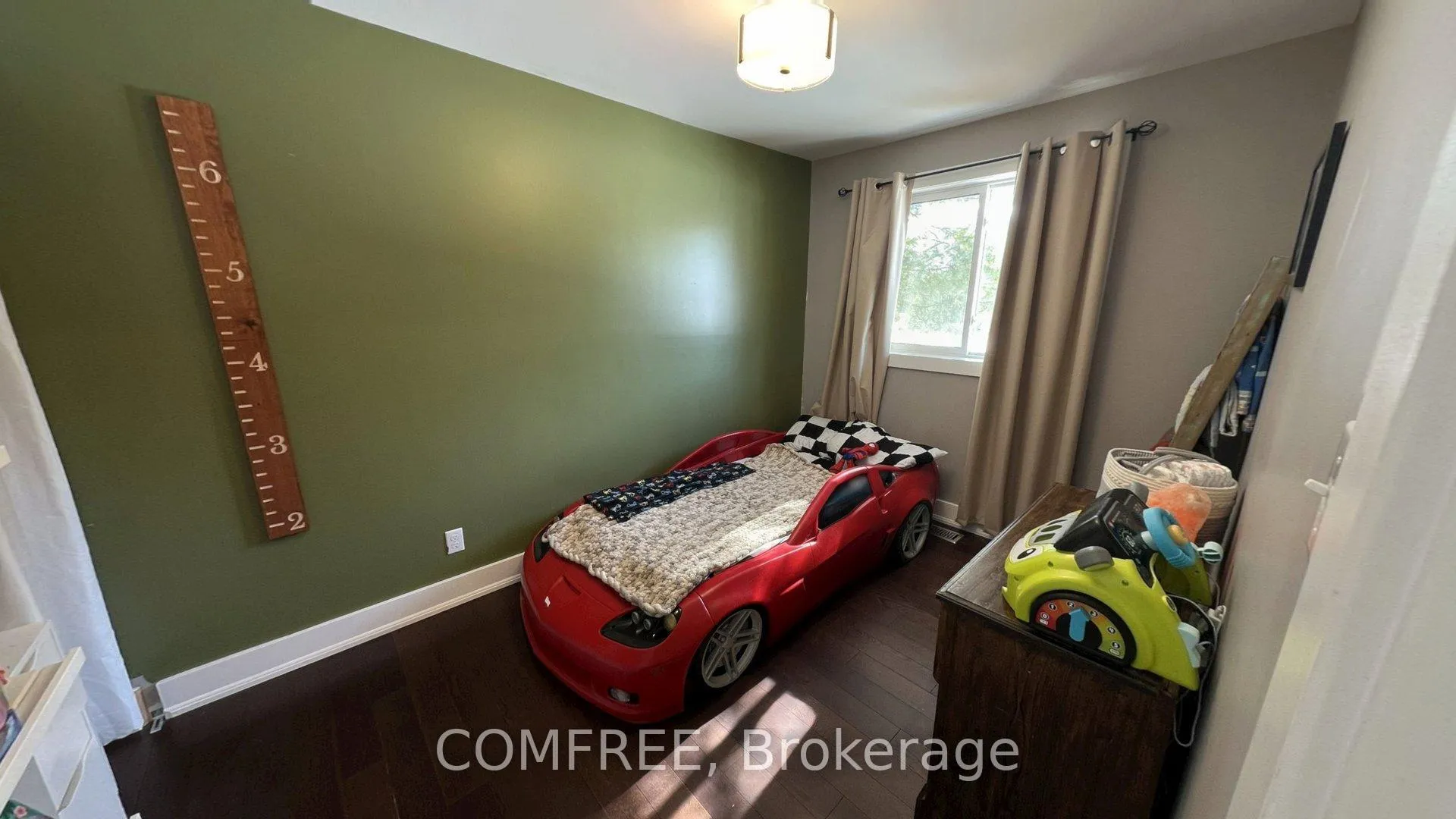 Photo 5 of 541 Mclachlin Road, McNab/Braeside, Mcnab/Braeside Twps — HOMEH
