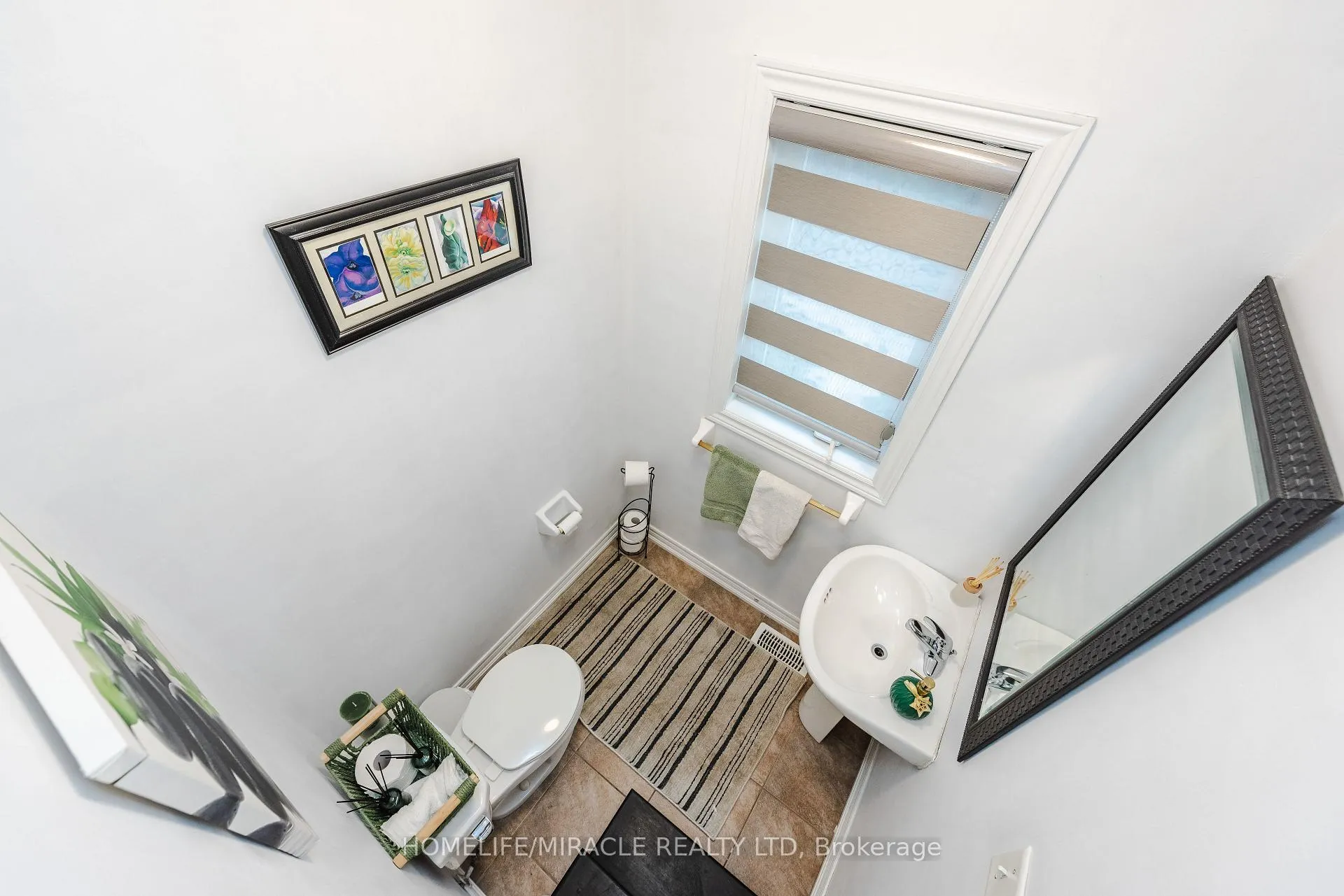Photo 23 of 28 Iverson Drive, Brampton, Credit Valley — HOMEH