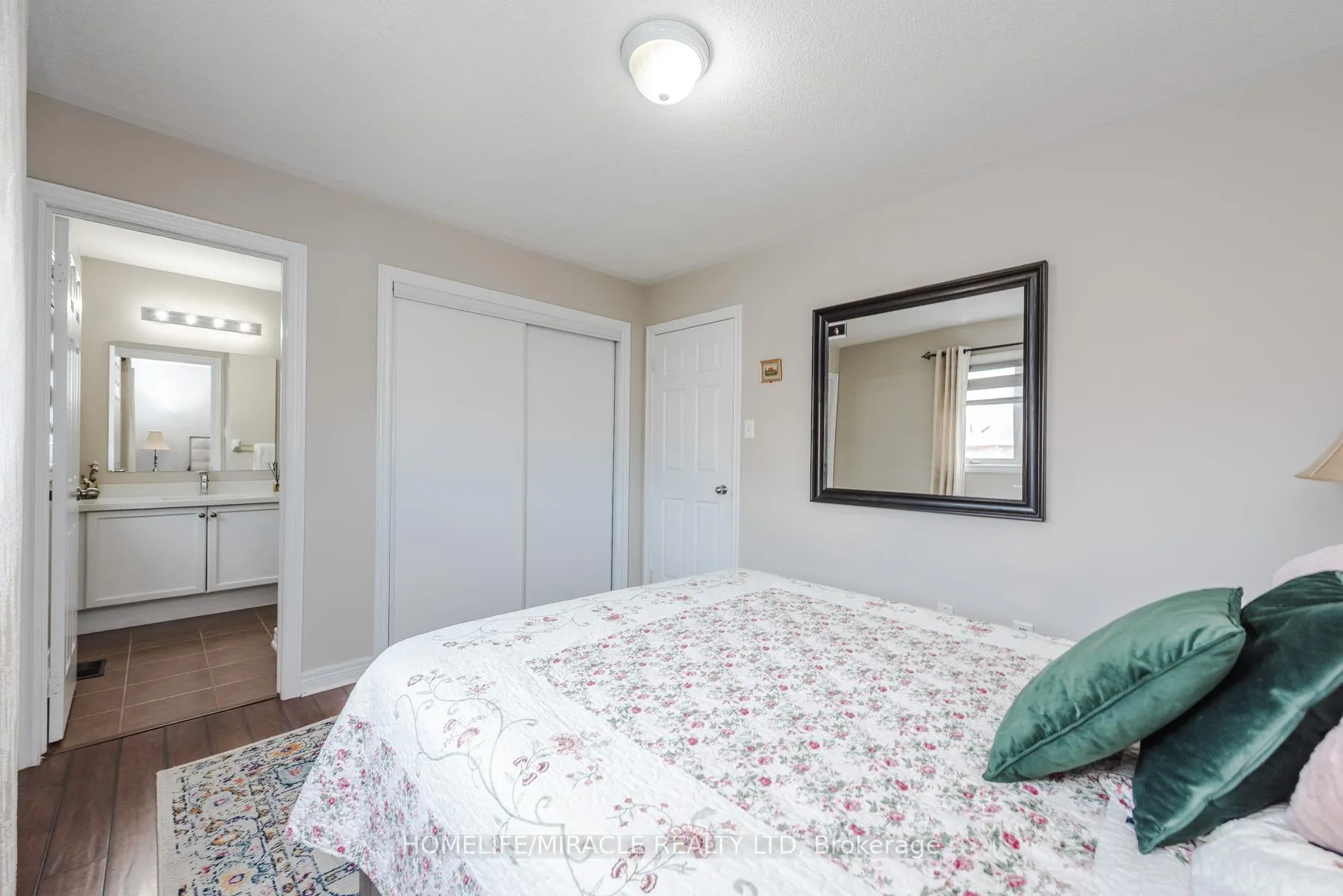 Photo 33 of 28 Iverson Drive, Brampton, Credit Valley — HOMEH