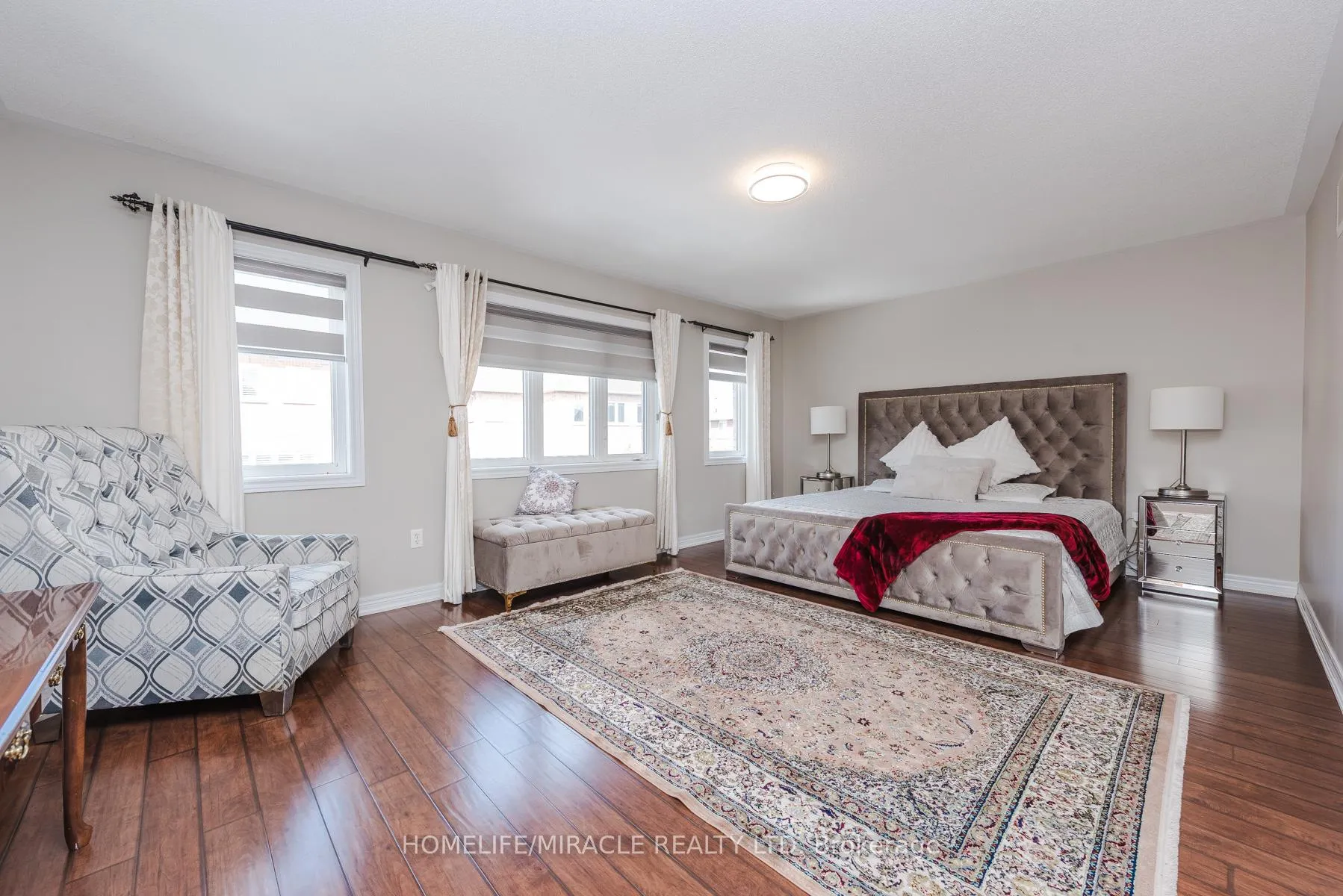 Photo 12 of 28 Iverson Drive, Brampton, Credit Valley — HOMEH