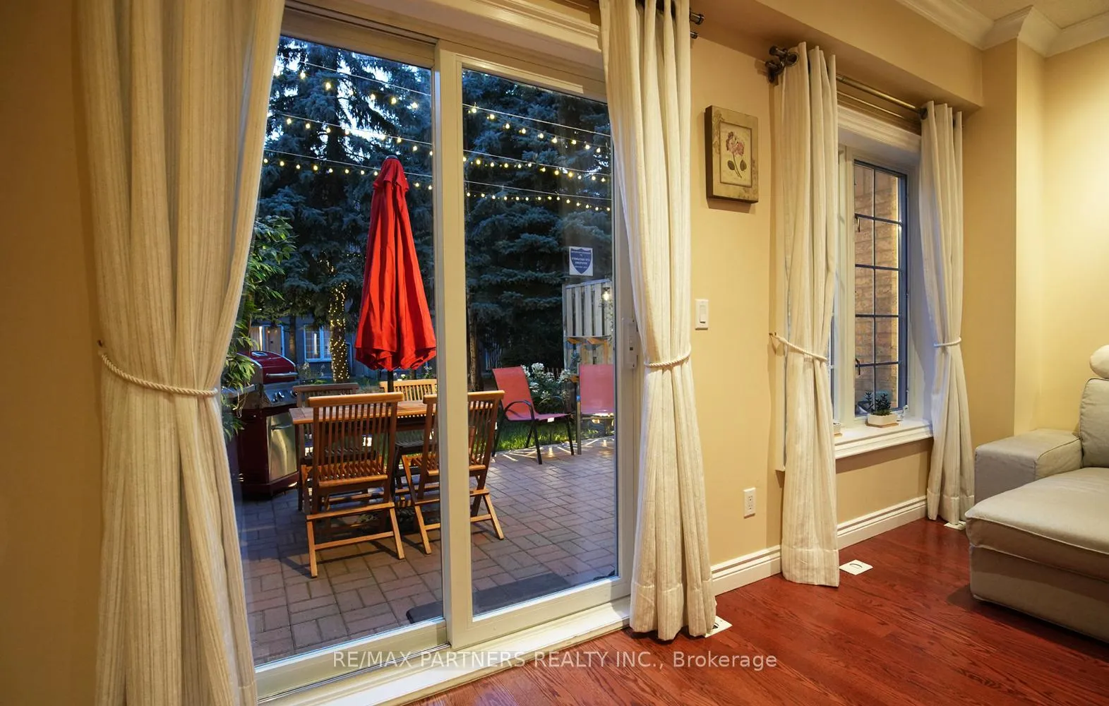 Photo 10 of Unit 11, 23 St Moritz Way, Markham, Unionville — HOMEH