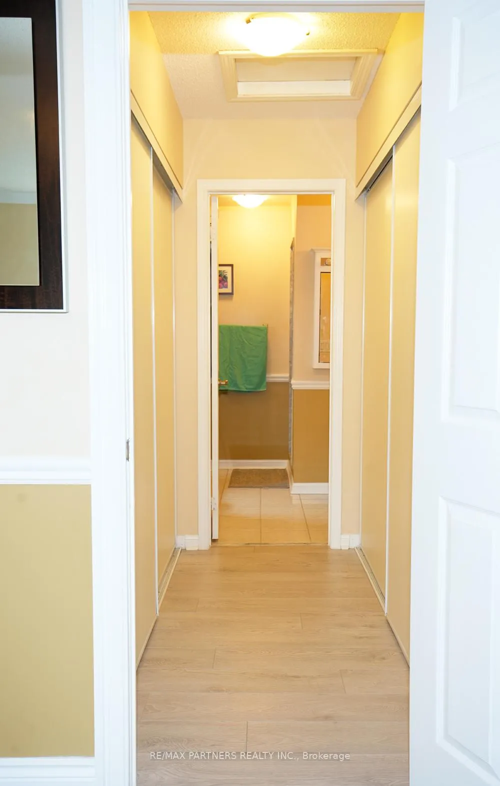 Photo 14 of Unit 11, 23 St Moritz Way, Markham, Unionville — HOMEH