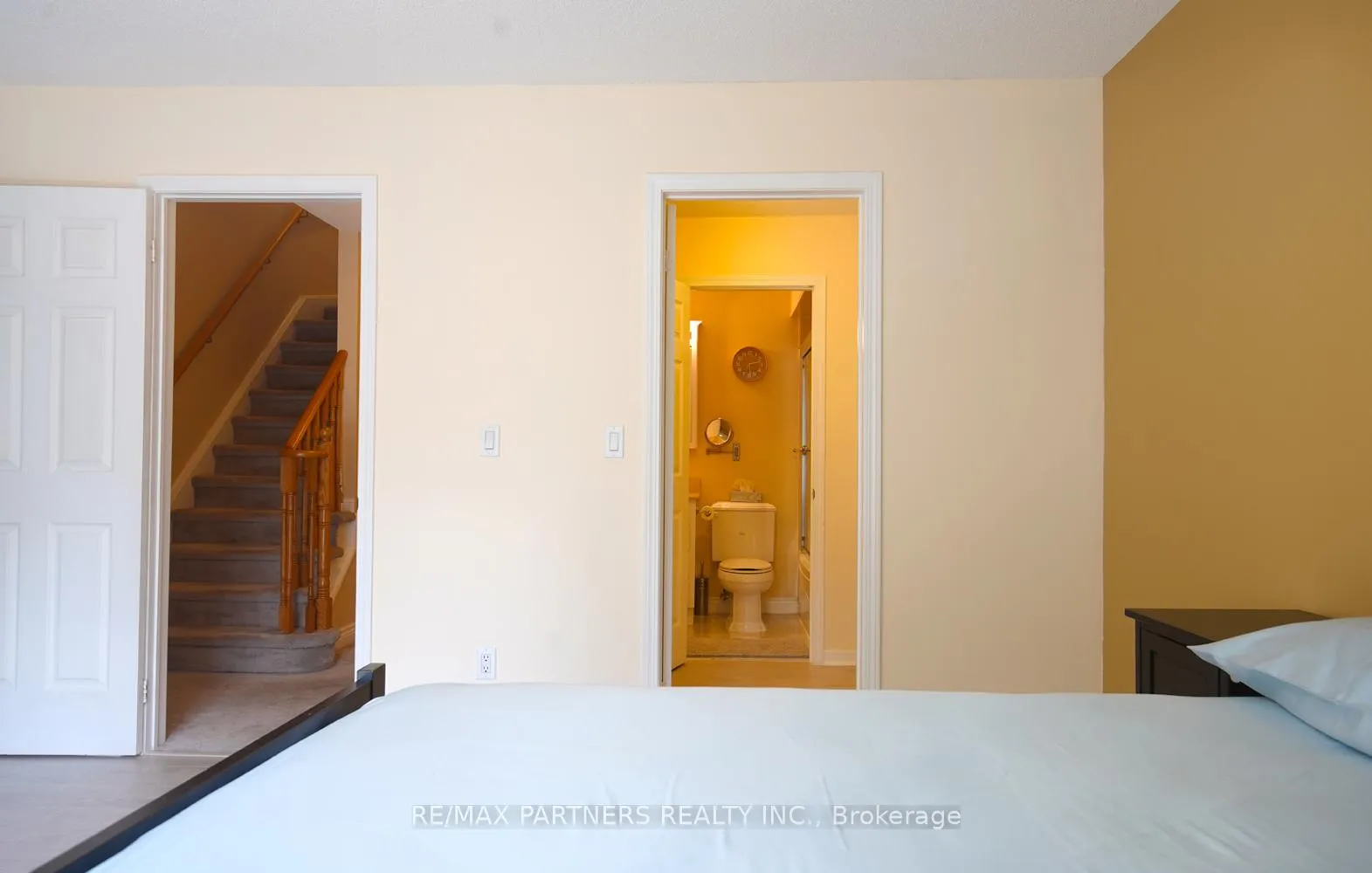 Photo 18 of Unit 11, 23 St Moritz Way, Markham, Unionville — HOMEH