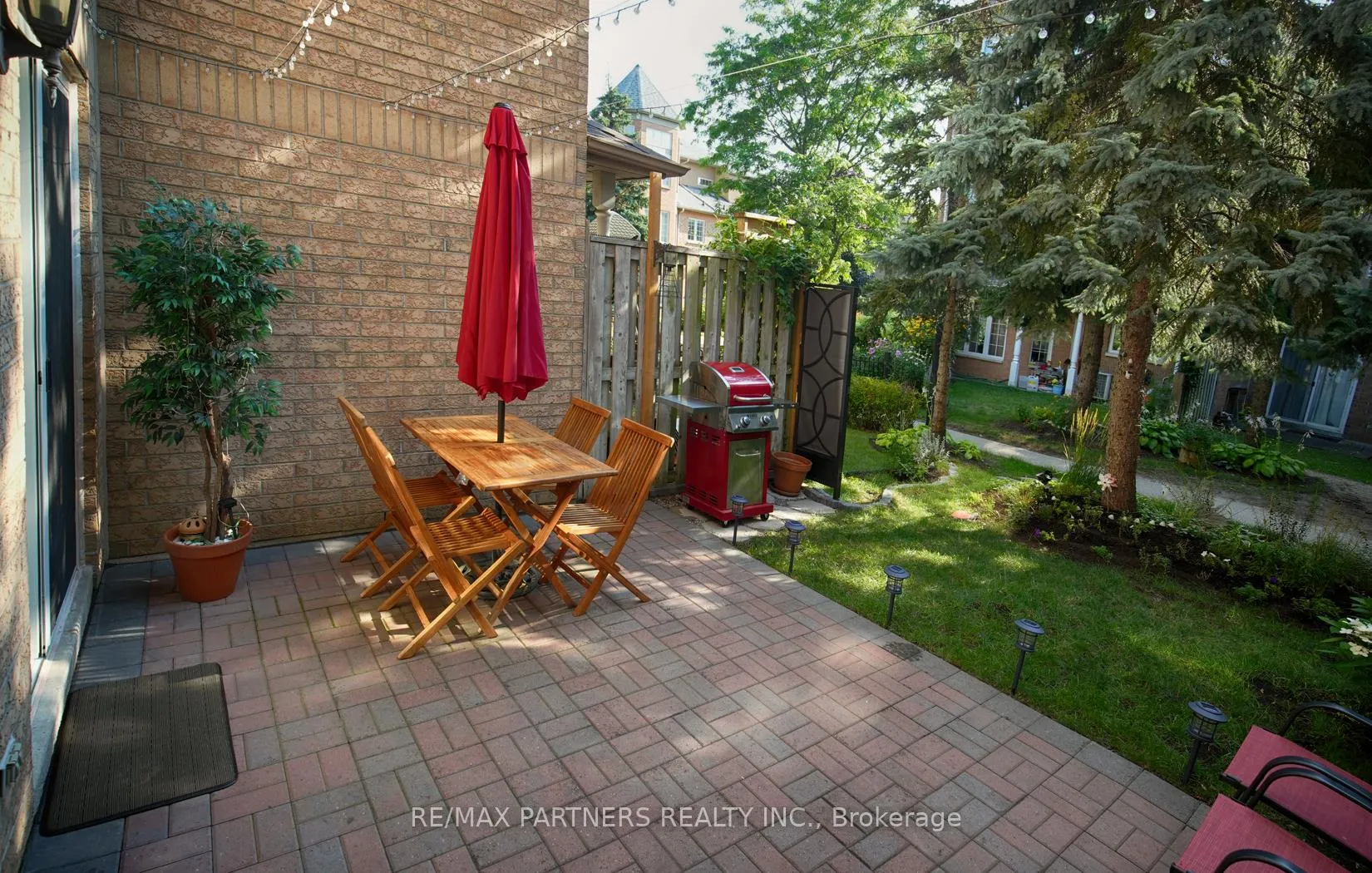 Photo 22 of Unit 11, 23 St Moritz Way, Markham, Unionville — HOMEH