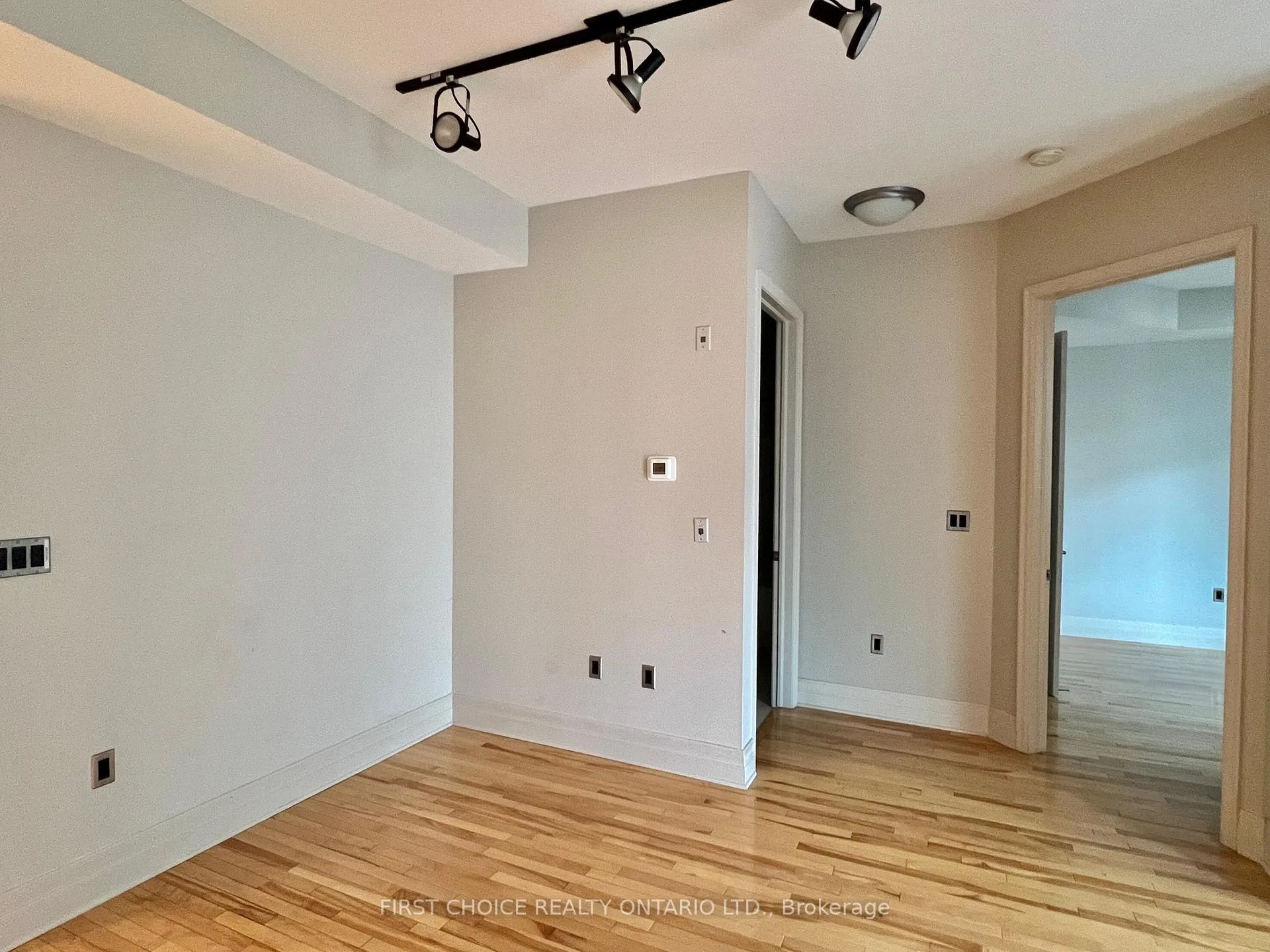 Photo 11 of Unit 805, 375 Lisgar Street, Ottawa, Ottawa Centre — HOMEH