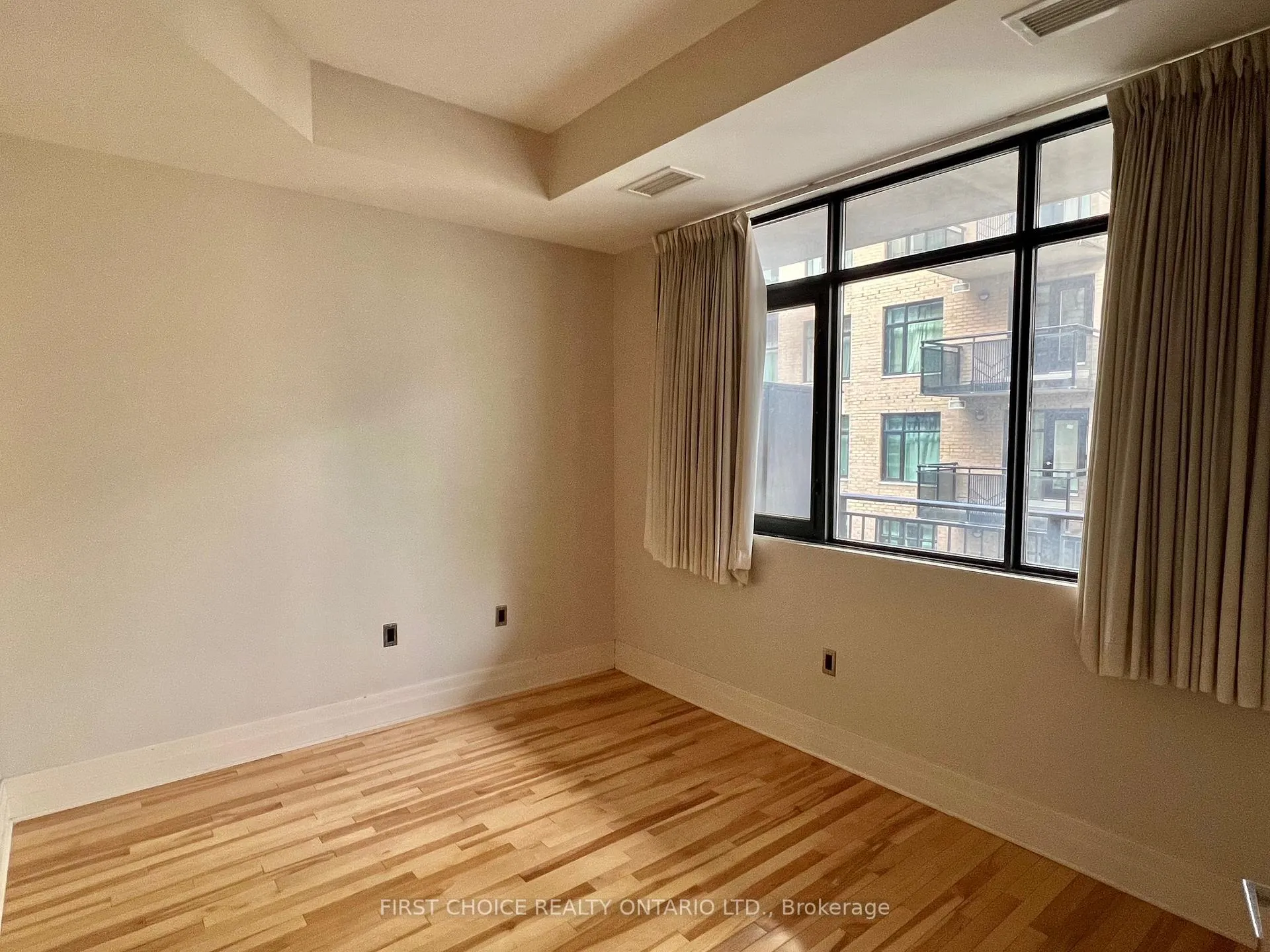 Photo 13 of Unit 805, 375 Lisgar Street, Ottawa, Ottawa Centre — HOMEH