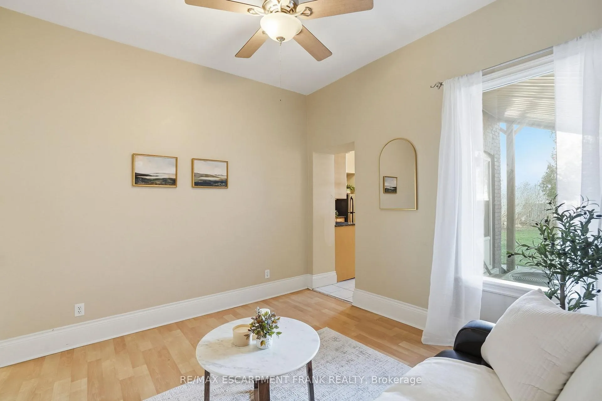 Photo 26 of 24 Florence Street, Hamilton, Strathcona — HOMEH