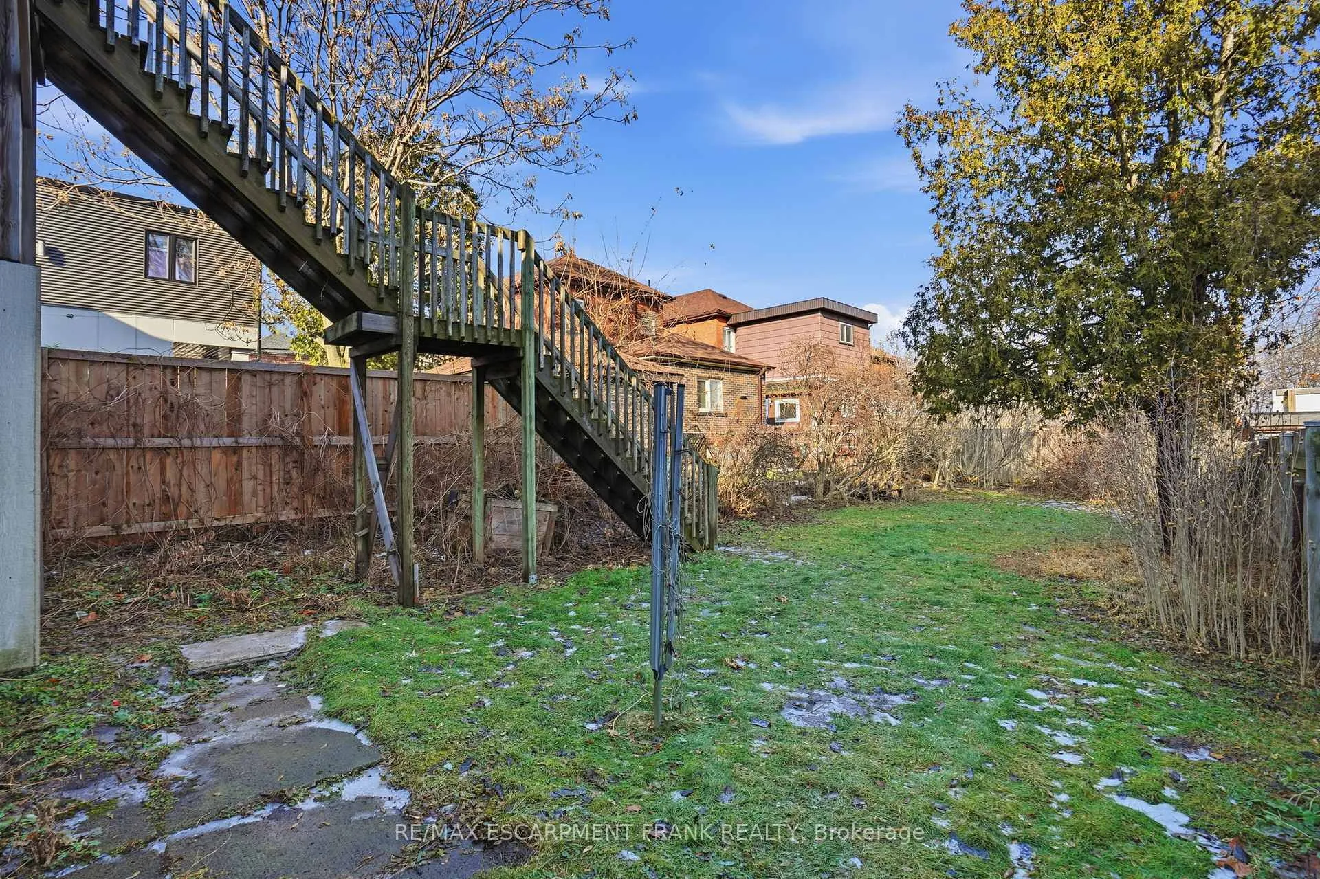 Photo 44 of 24 Florence Street, Hamilton, Strathcona — HOMEH