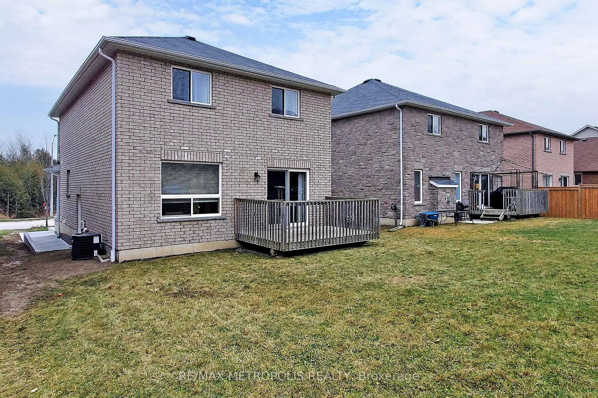 Photo 30 of Unit Lower, 2284 Whitewood Crescent, Innisfil, Alcona — HOMEH