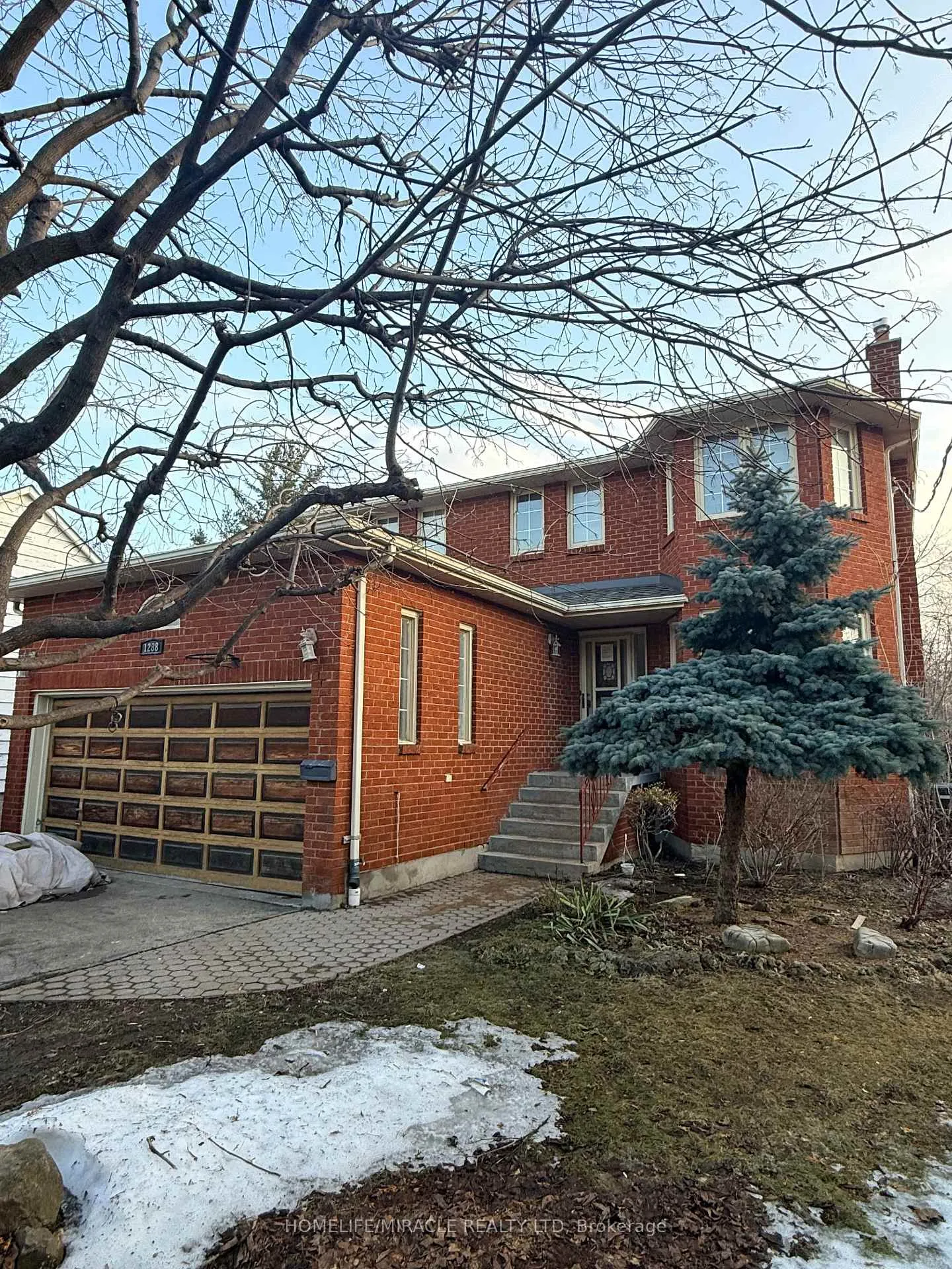 Front of 1288 Military Trail