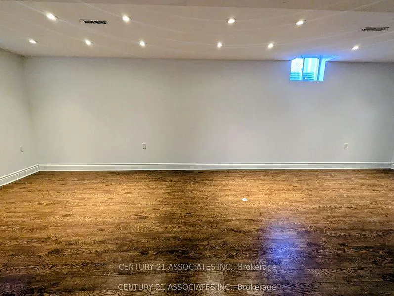 Photo 25 of 177 Montreal Circle, Hamilton, Stoney Creek — HOMEH