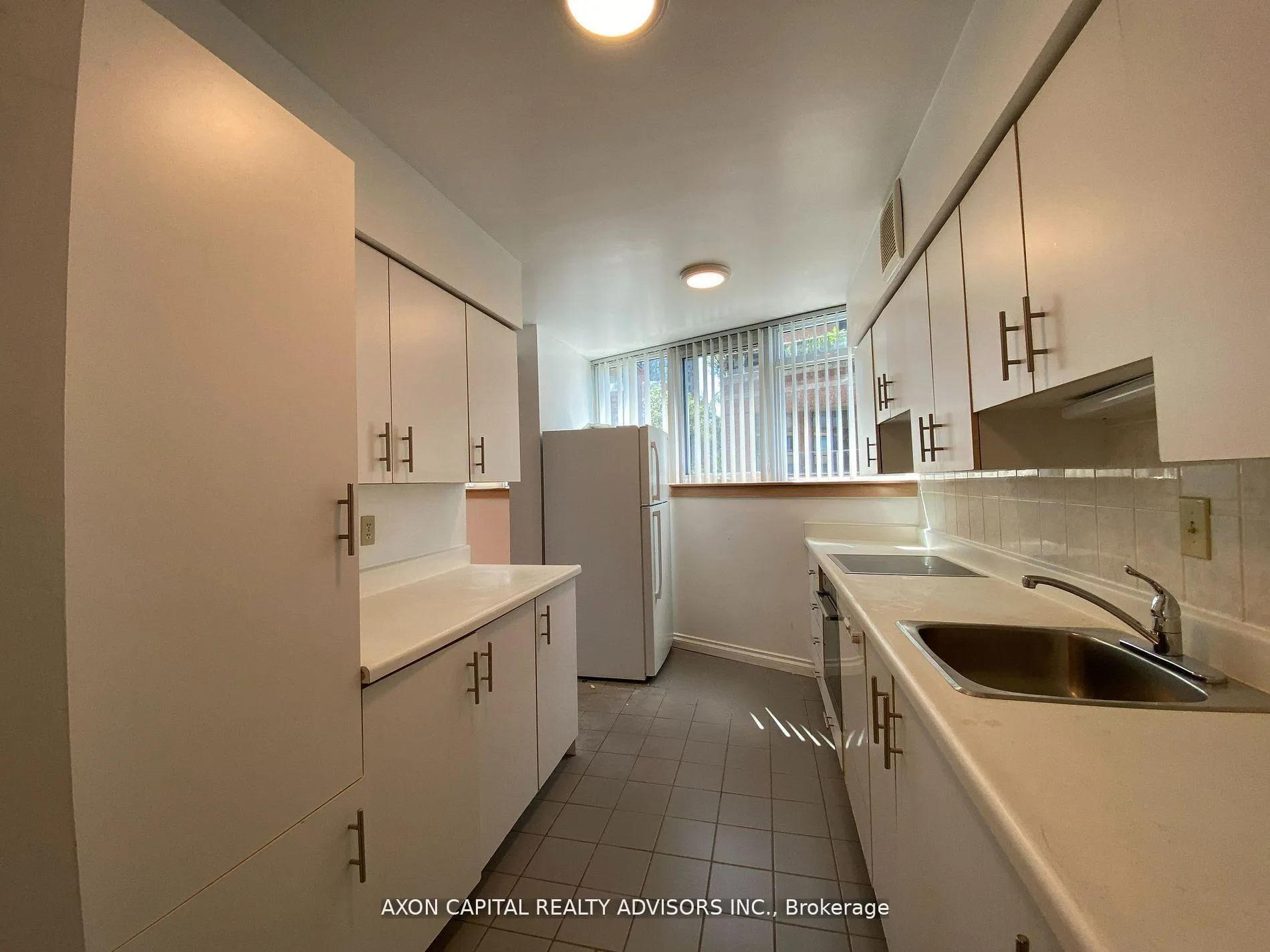 Photo 5 of Unit 305, 1055 Bay Street, Toronto, Bay Street Corridor — HOMEH